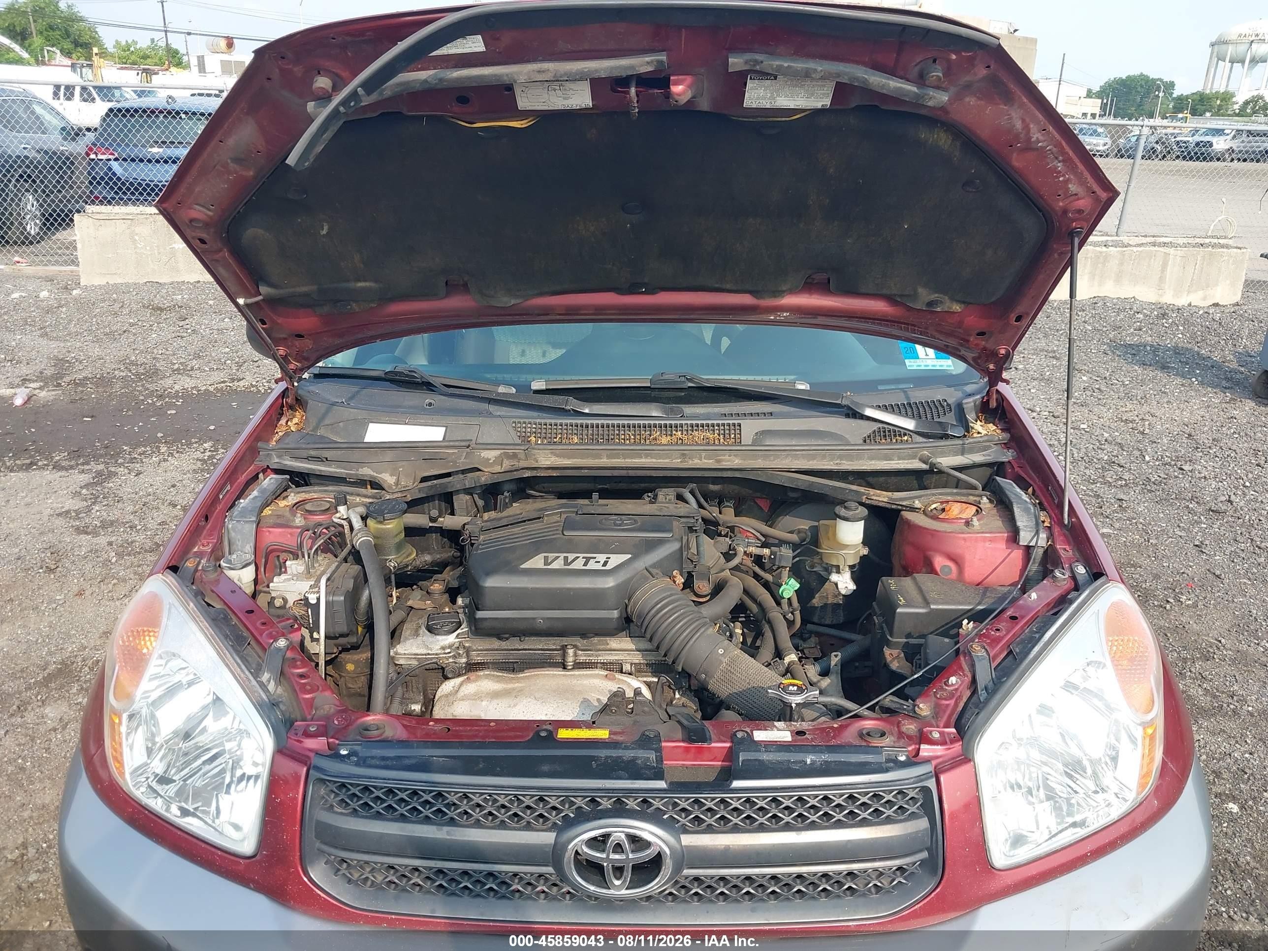 2005 Toyota Rav4 Red vin: JTEHD20V650065582