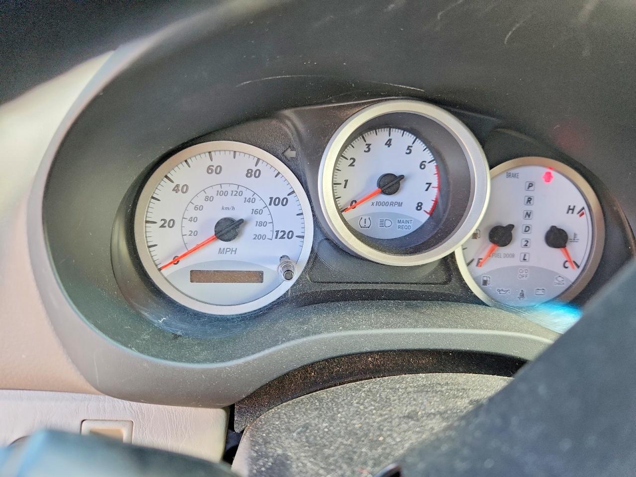 2005 Toyota Rav4 Base Silver vin: JTEHD20V650070572