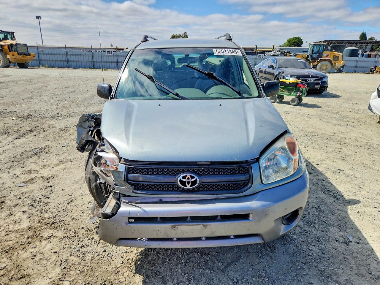 2005 Toyota Rav4 Base Silver vin: JTEHD20V650070572
