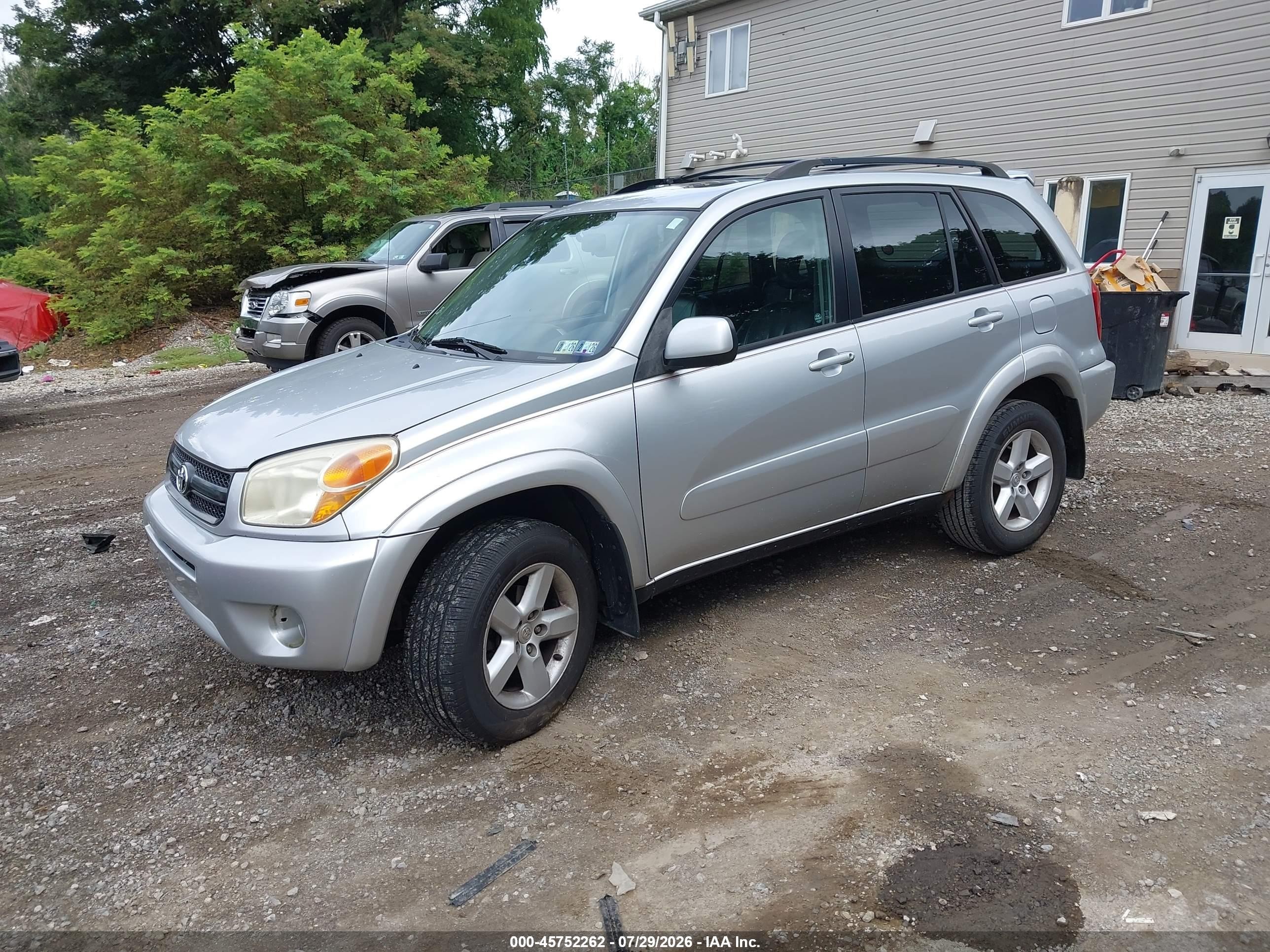 2005 Toyota Rav4   Silver vin: JTEHD20V656028156