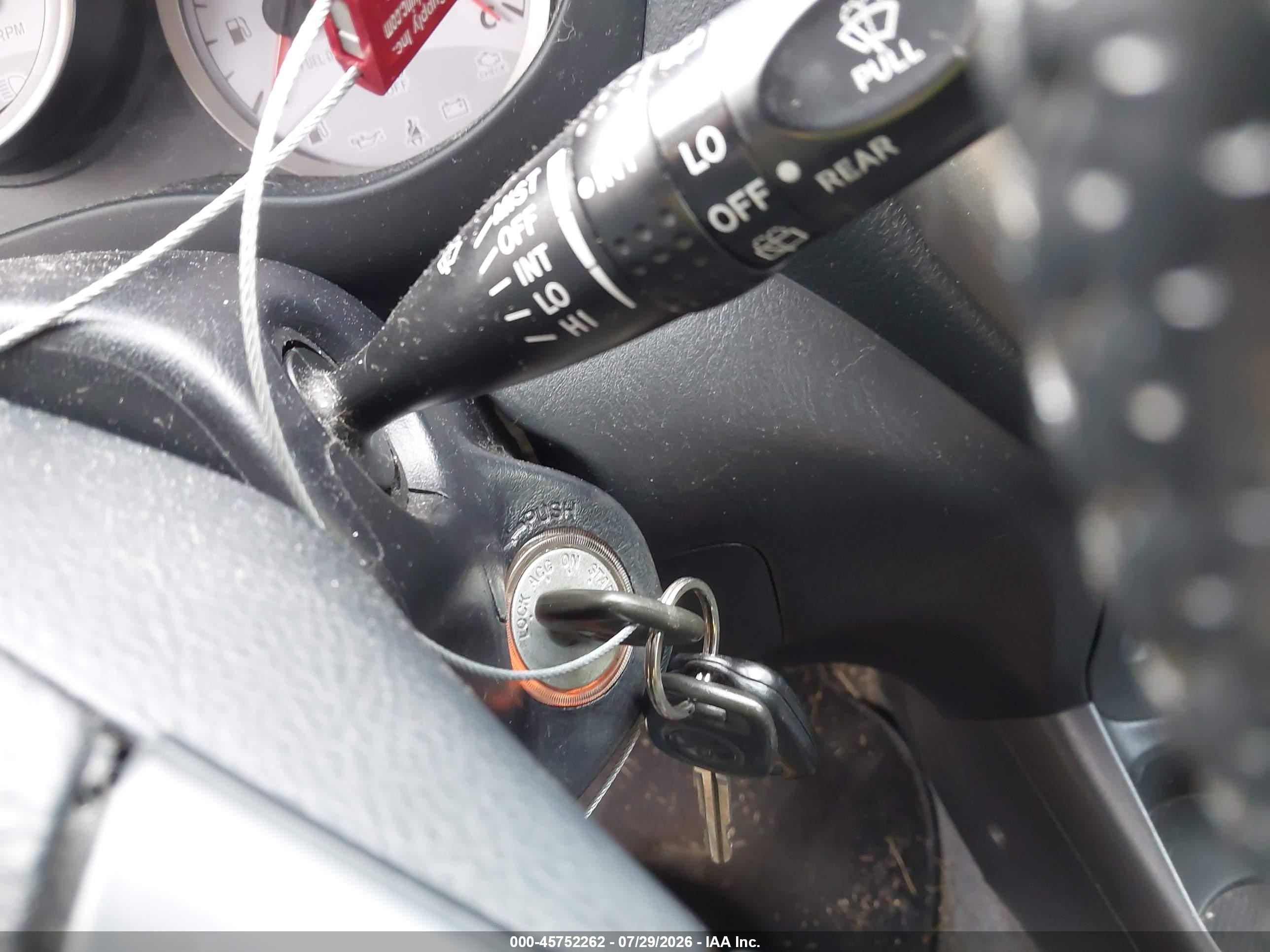 2005 Toyota Rav4   Silver vin: JTEHD20V656028156