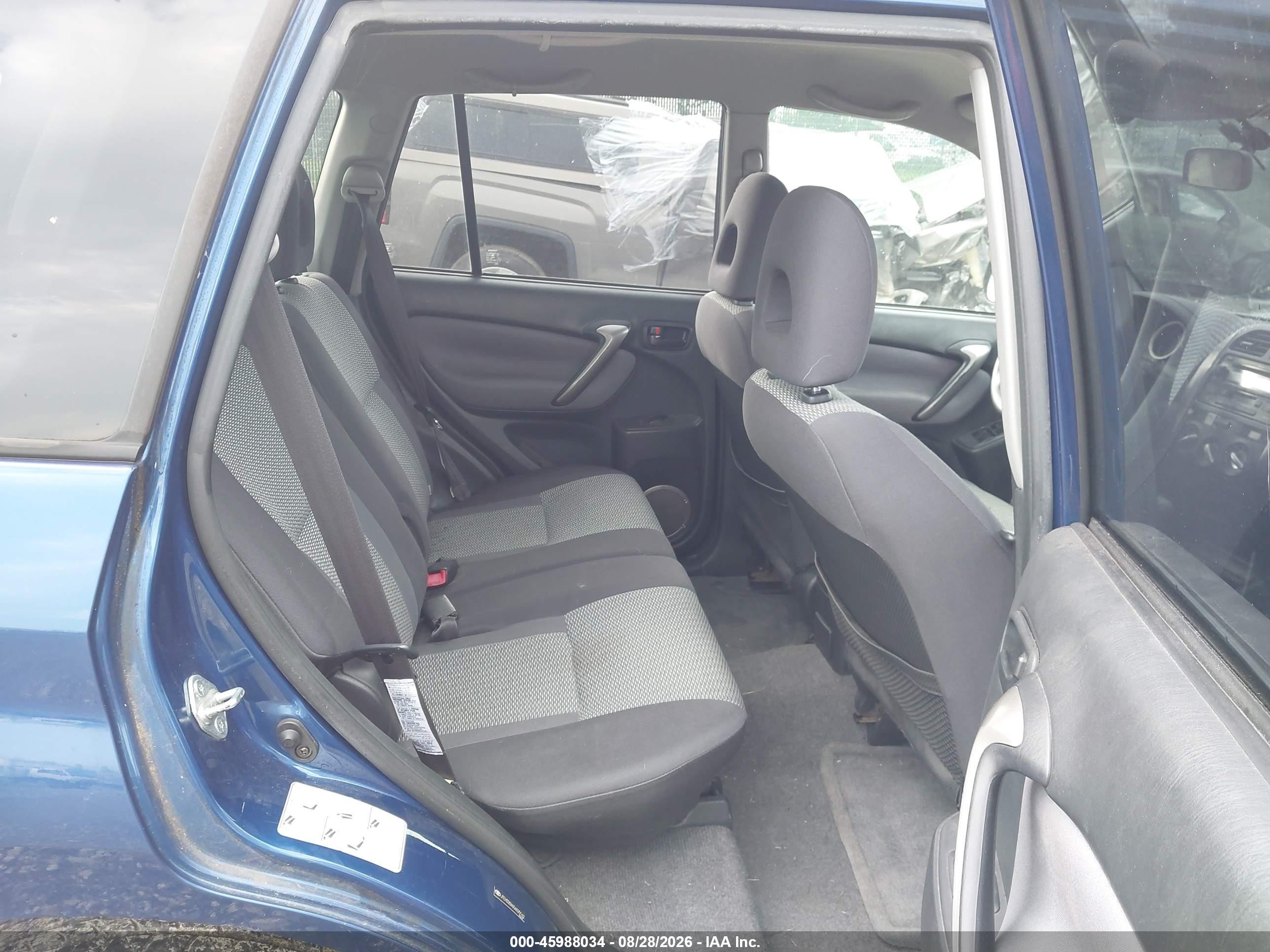 2005 Toyota Rav4   Blue vin: JTEHD20V656029162