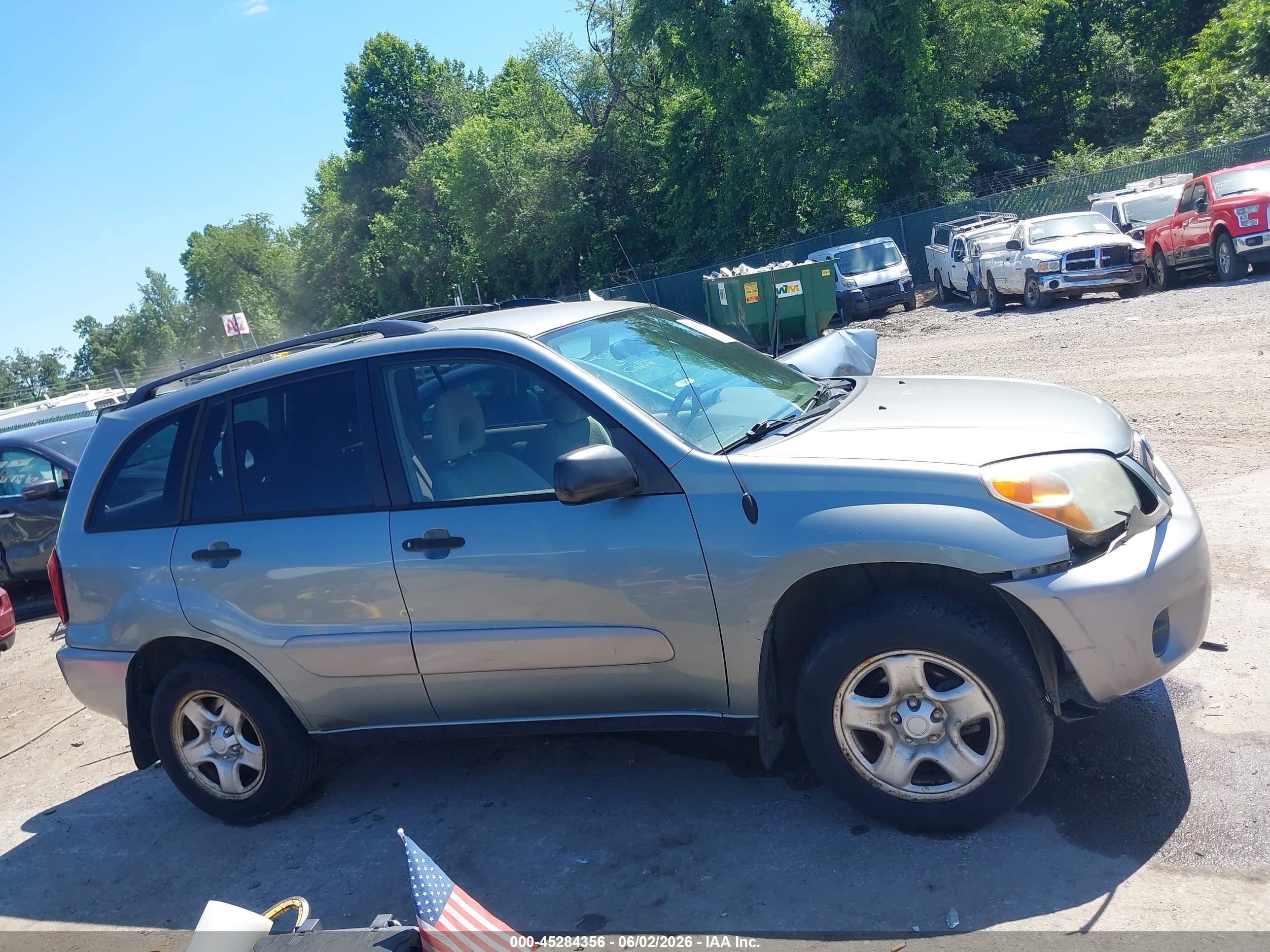2005 Toyota Rav4   Blue vin: JTEHD20V656047192
