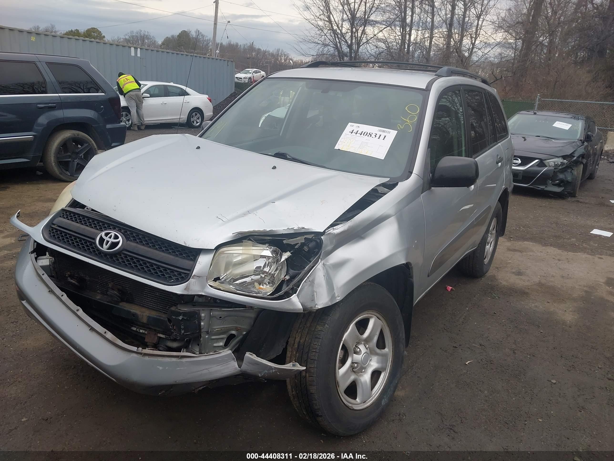 2004 Toyota Rav4   Silver vin: JTEHD20V746019240