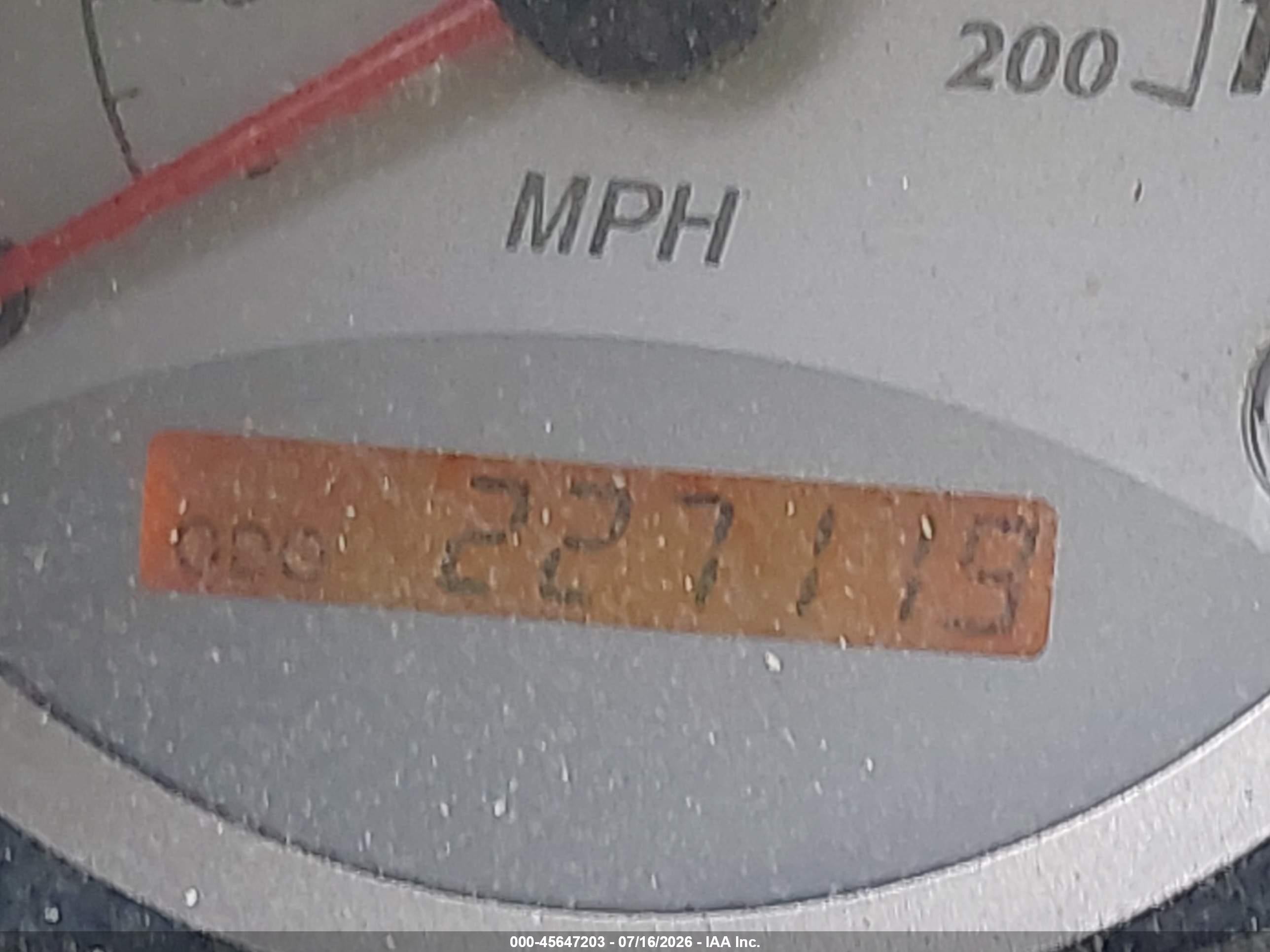 2005 Toyota Rav4 Silver vin: JTEHD20V750048161