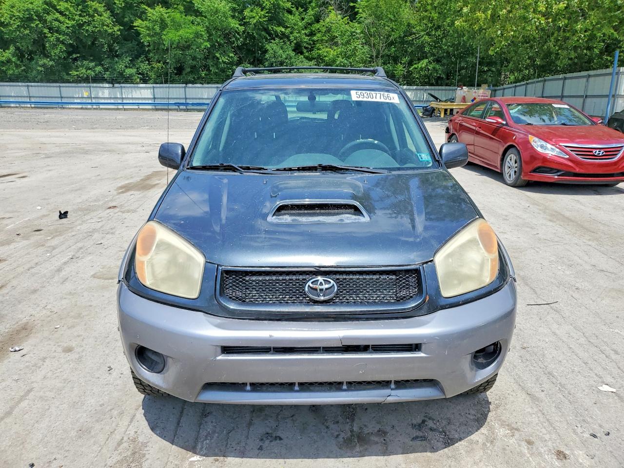 2005 Toyota Rav4 Base Gray vin: JTEHD20V750052520