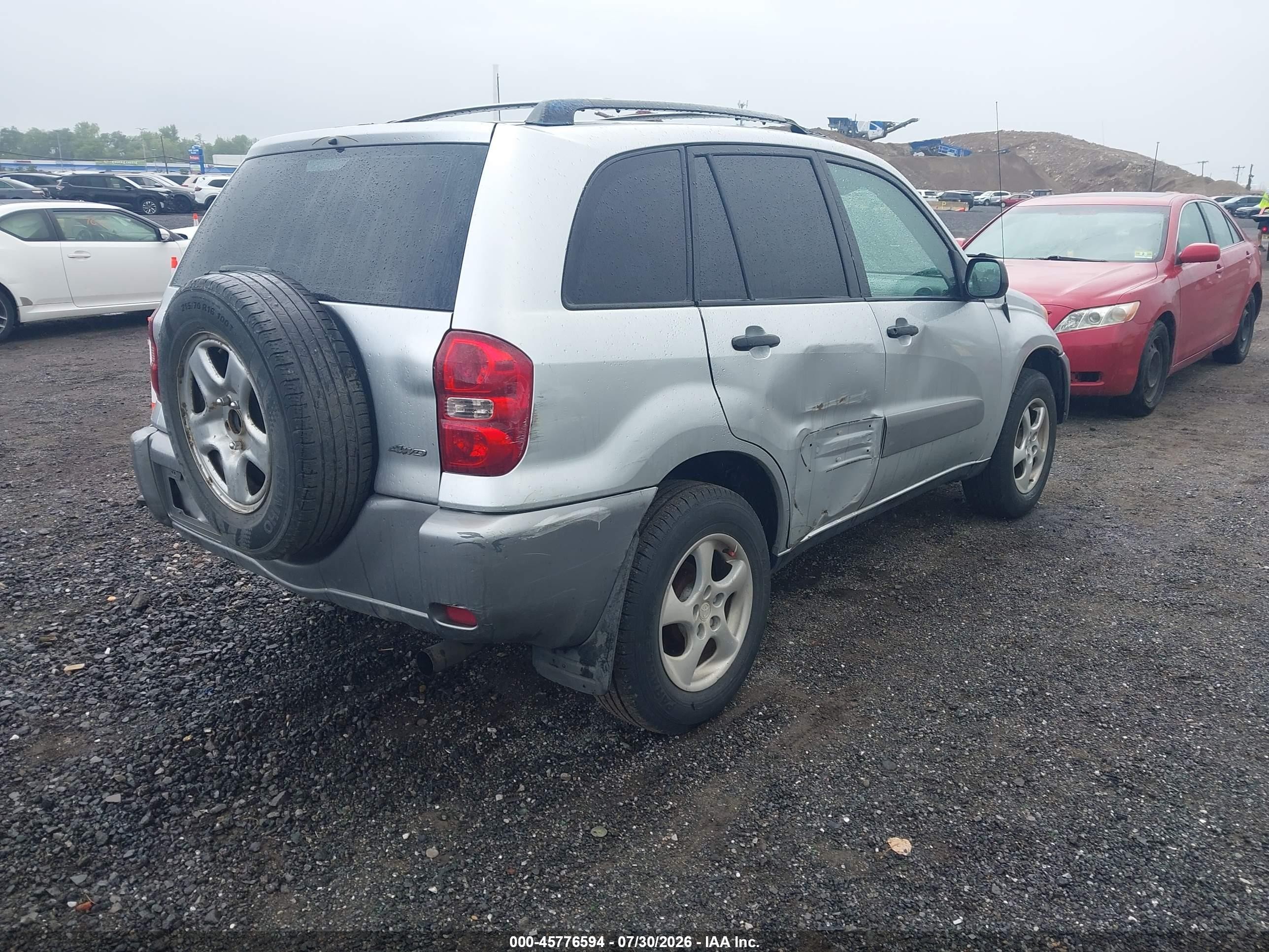 2004 Toyota Rav4   Silver vin: JTEHD20V840024076