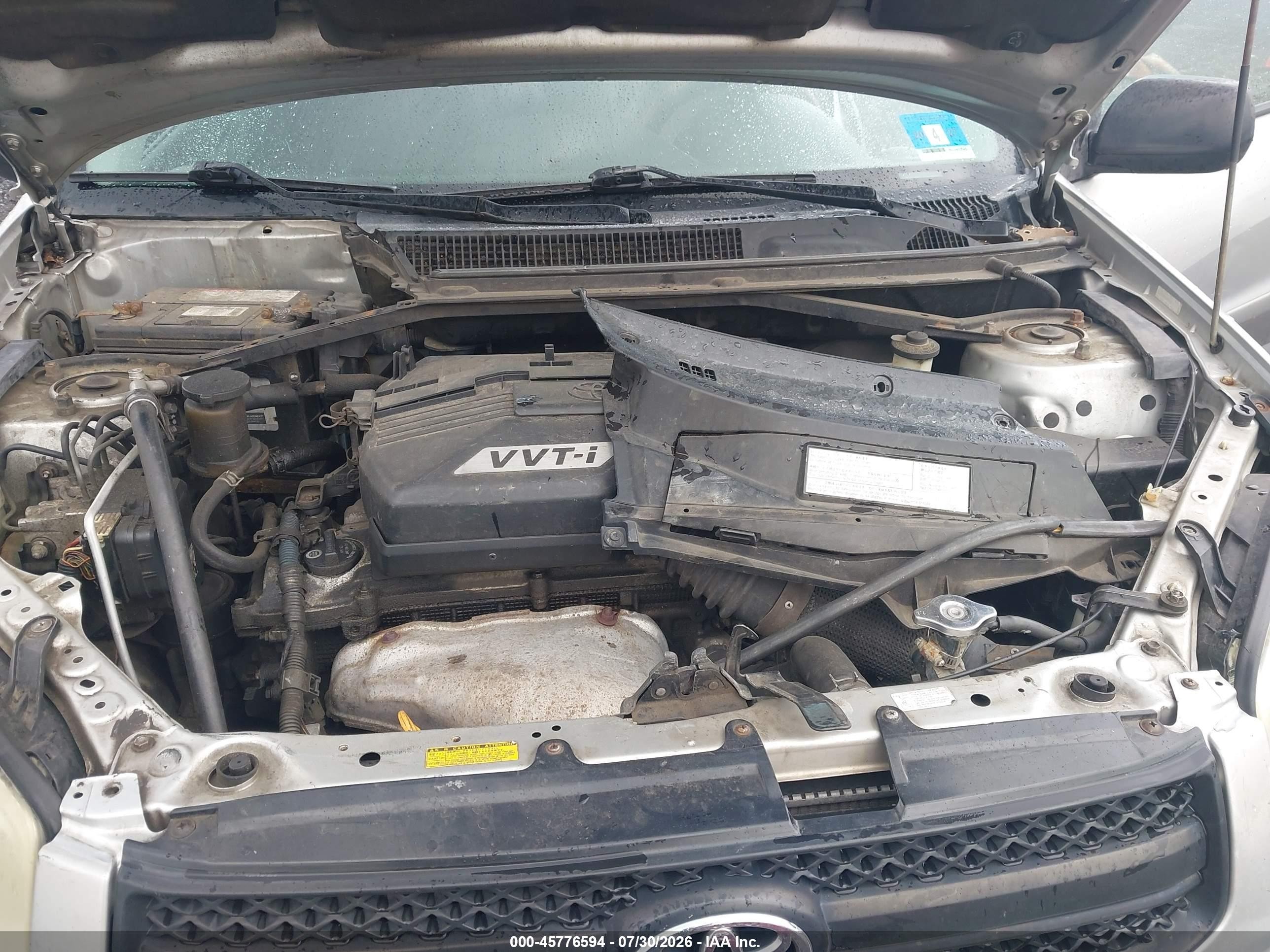 2004 Toyota Rav4   Silver vin: JTEHD20V840024076
