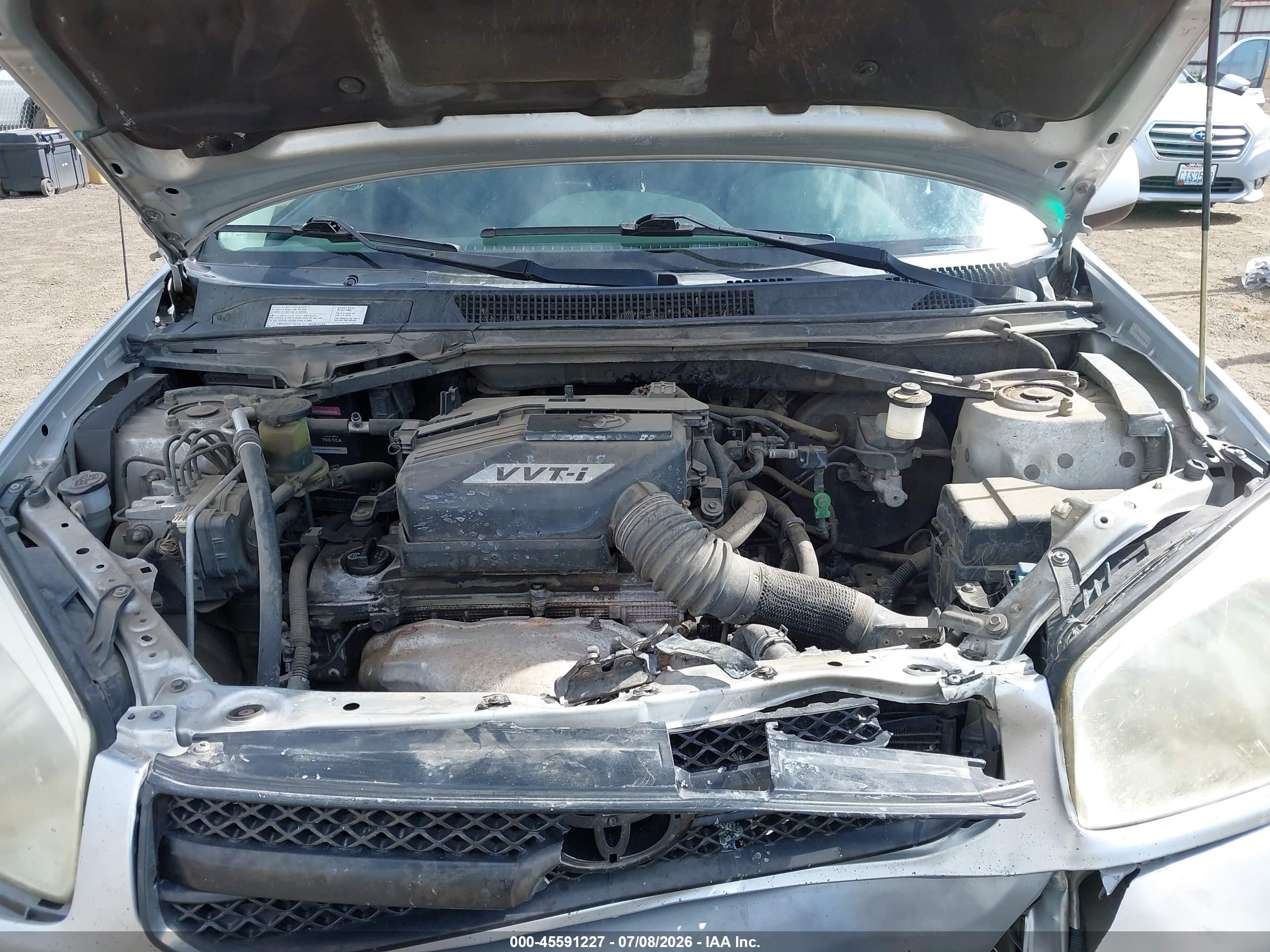 2004 Toyota Rav4 Silver vin: JTEHD20V846002270