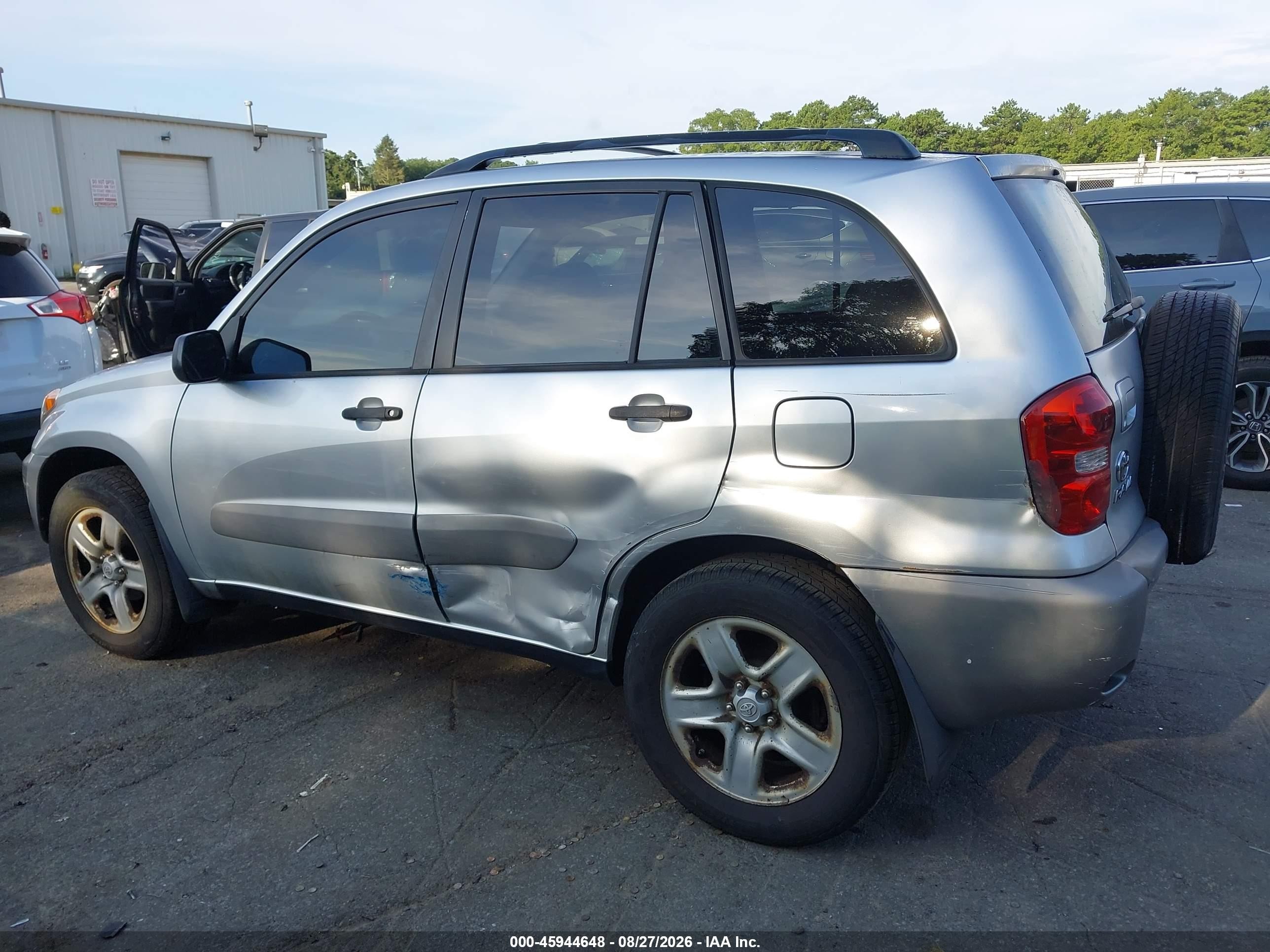 2004 Toyota Rav4   Silver vin: JTEHD20V846009834