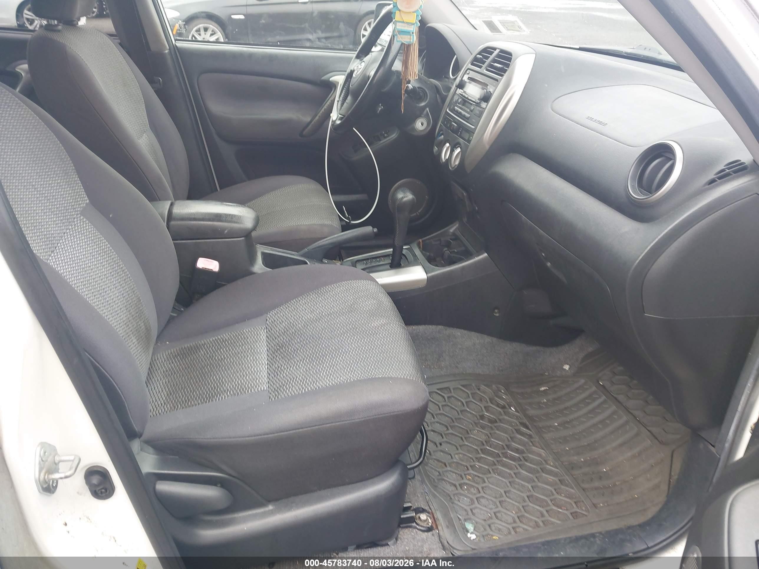 2005 Toyota Rav4   White vin: JTEHD20V850059556