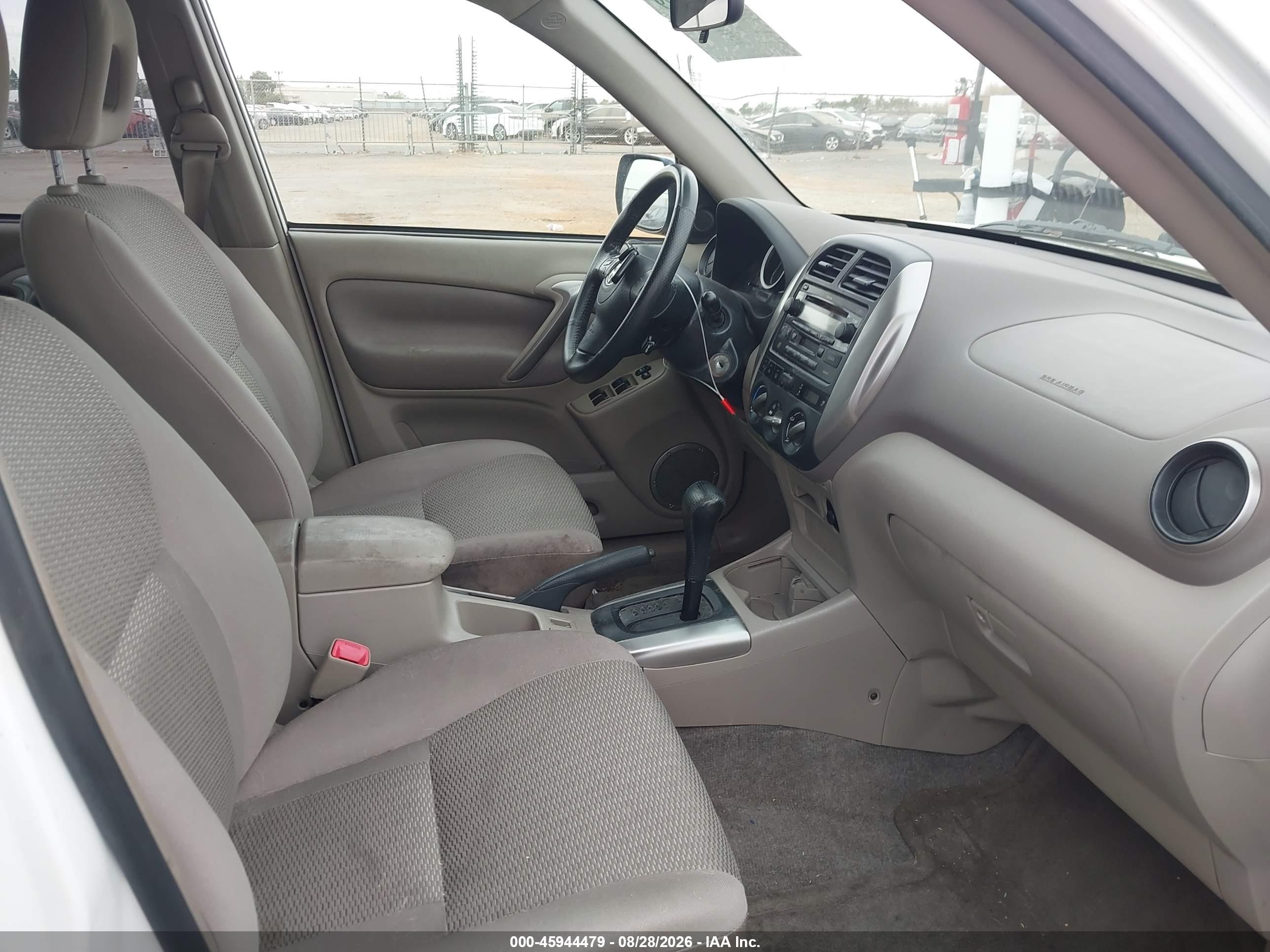 2005 Toyota Rav4   Белый vin: JTEHD20V850069102