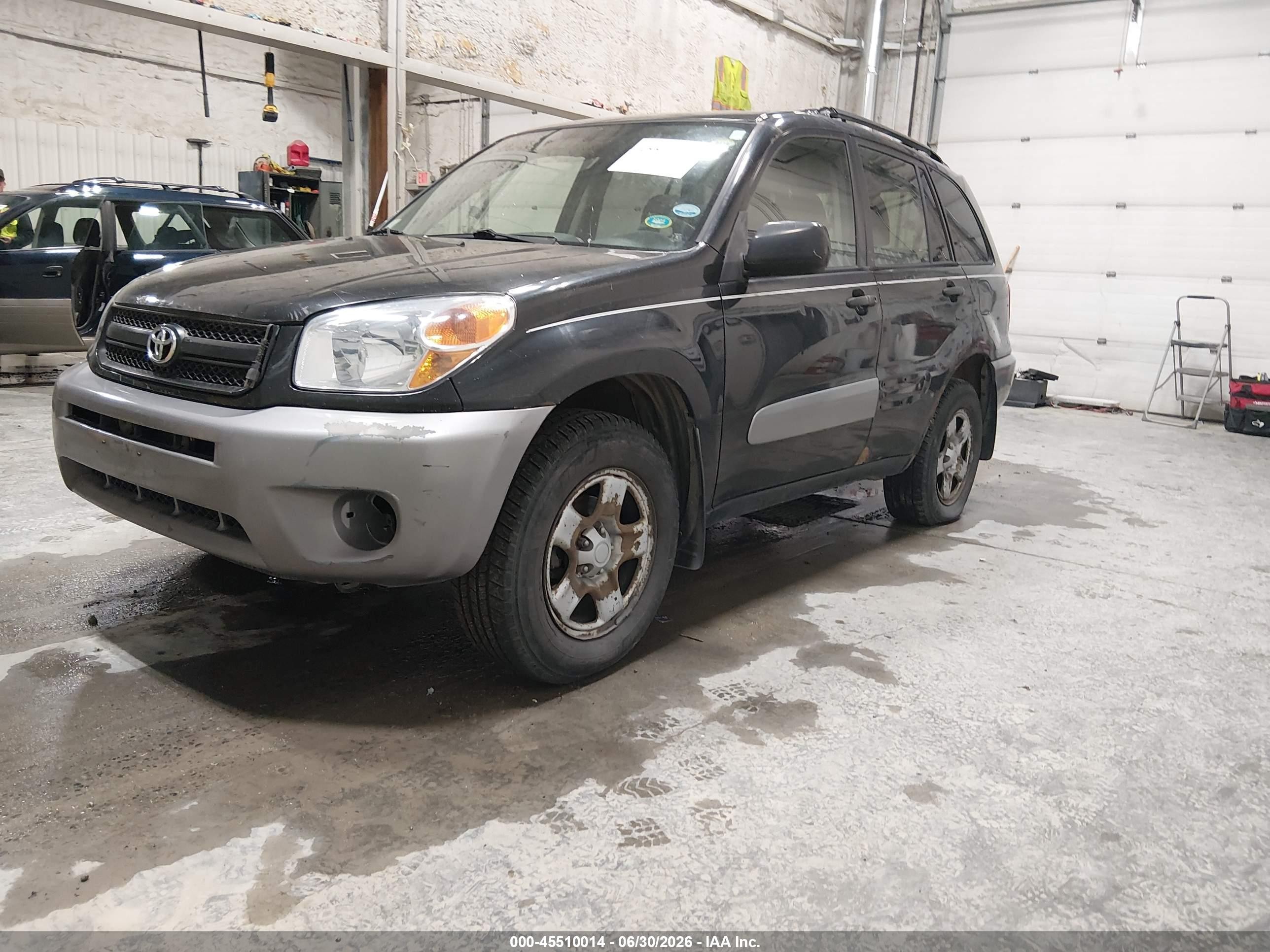 2005 Toyota Rav4   Black vin: JTEHD20V856034153