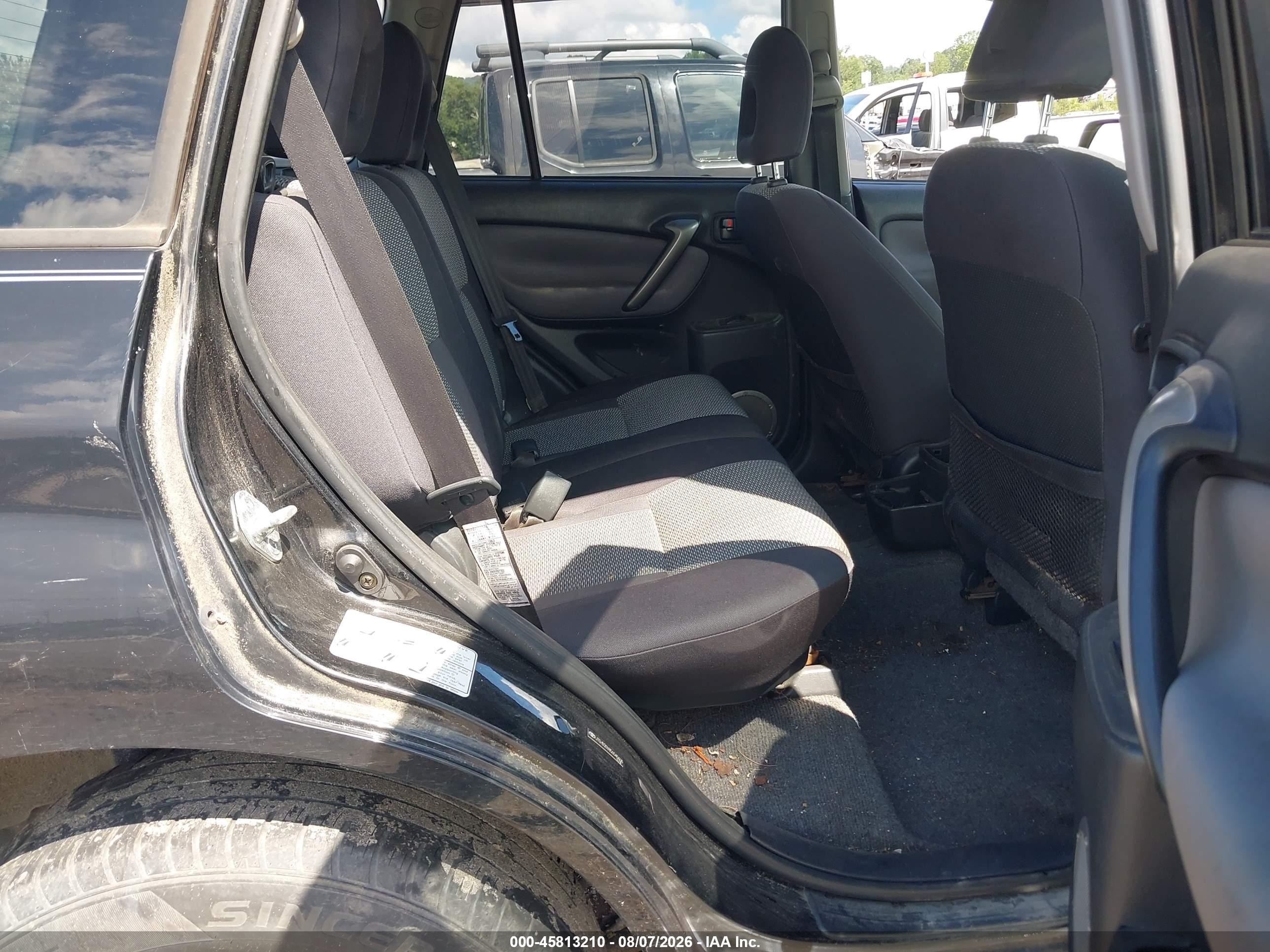 2005 Toyota Rav4   Black vin: JTEHD20V856040468
