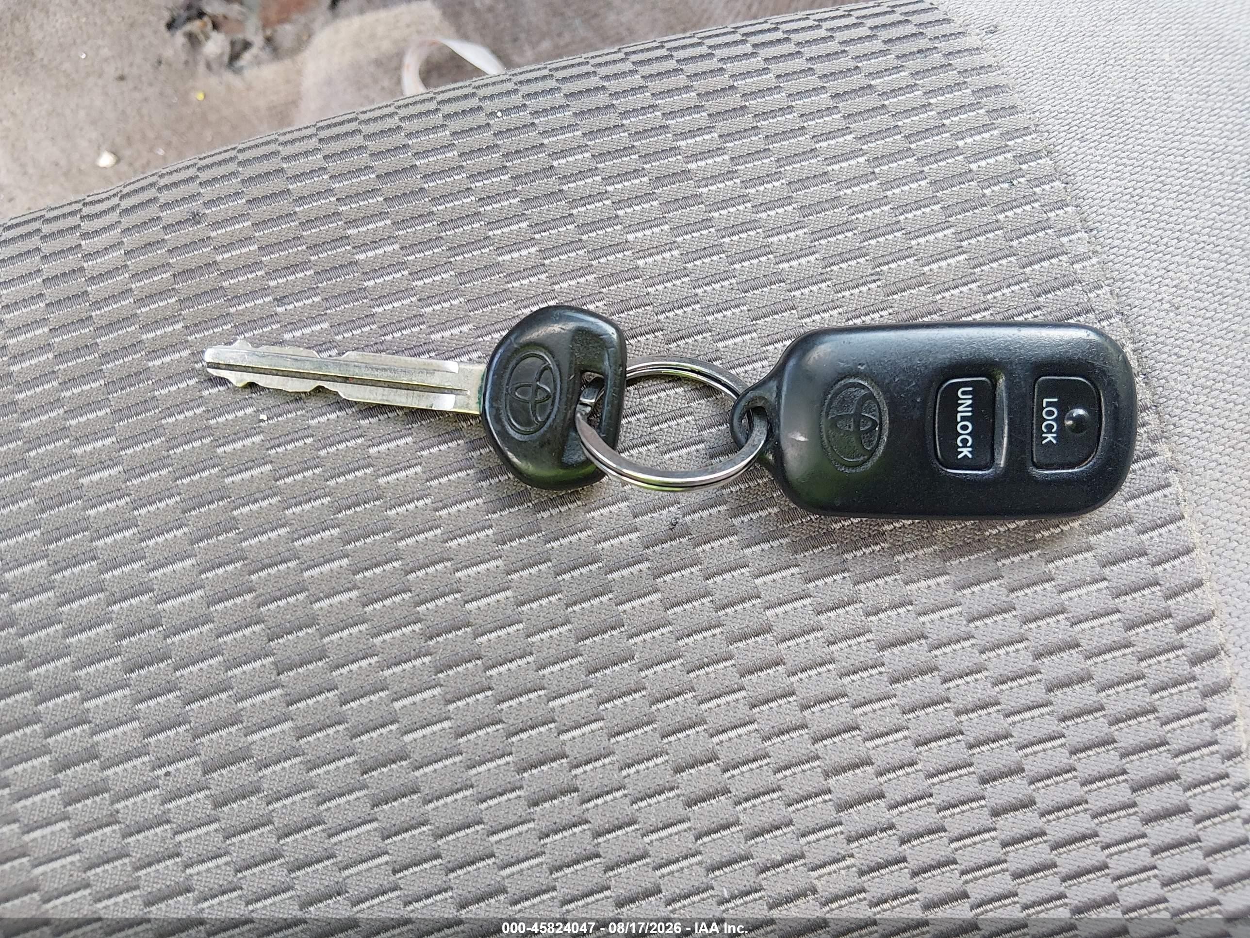 2004 Toyota Rav4   Black vin: JTEHD20V946000334