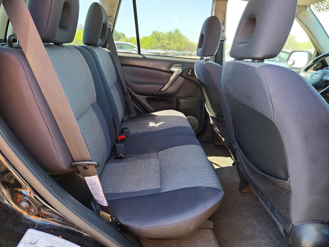 2005 Toyota Rav4 Base Black vin: JTEHD20V950044192