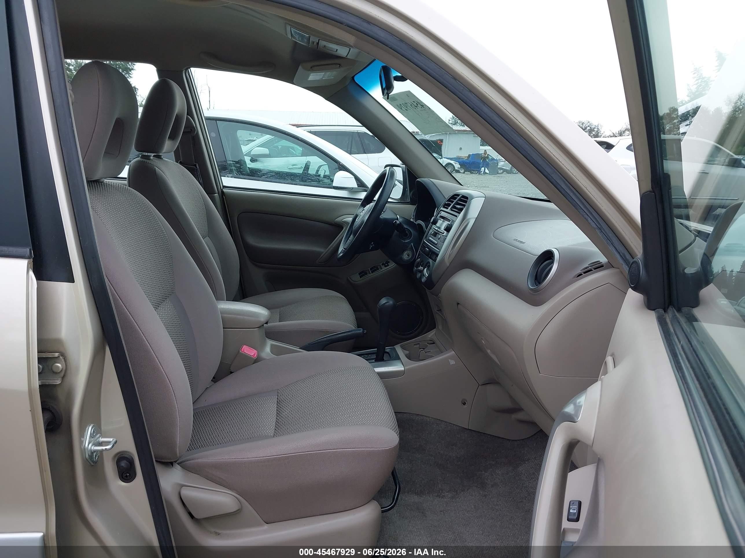 2005 Toyota Rav4   Gold vin: JTEHD20V950063048