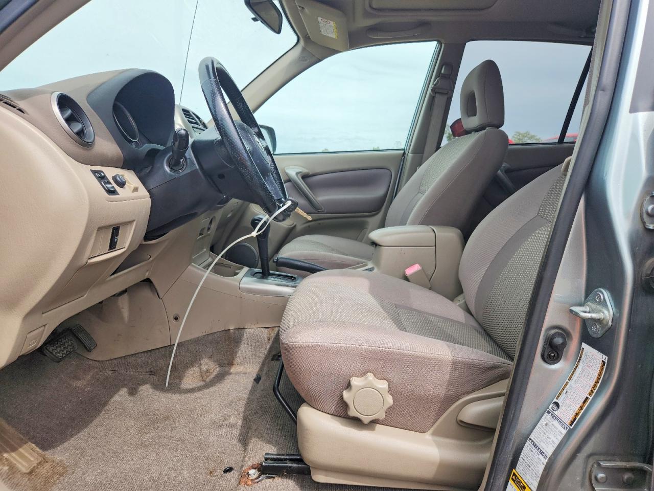 2005 Toyota Rav4 Base Silver vin: JTEHD20V950069710