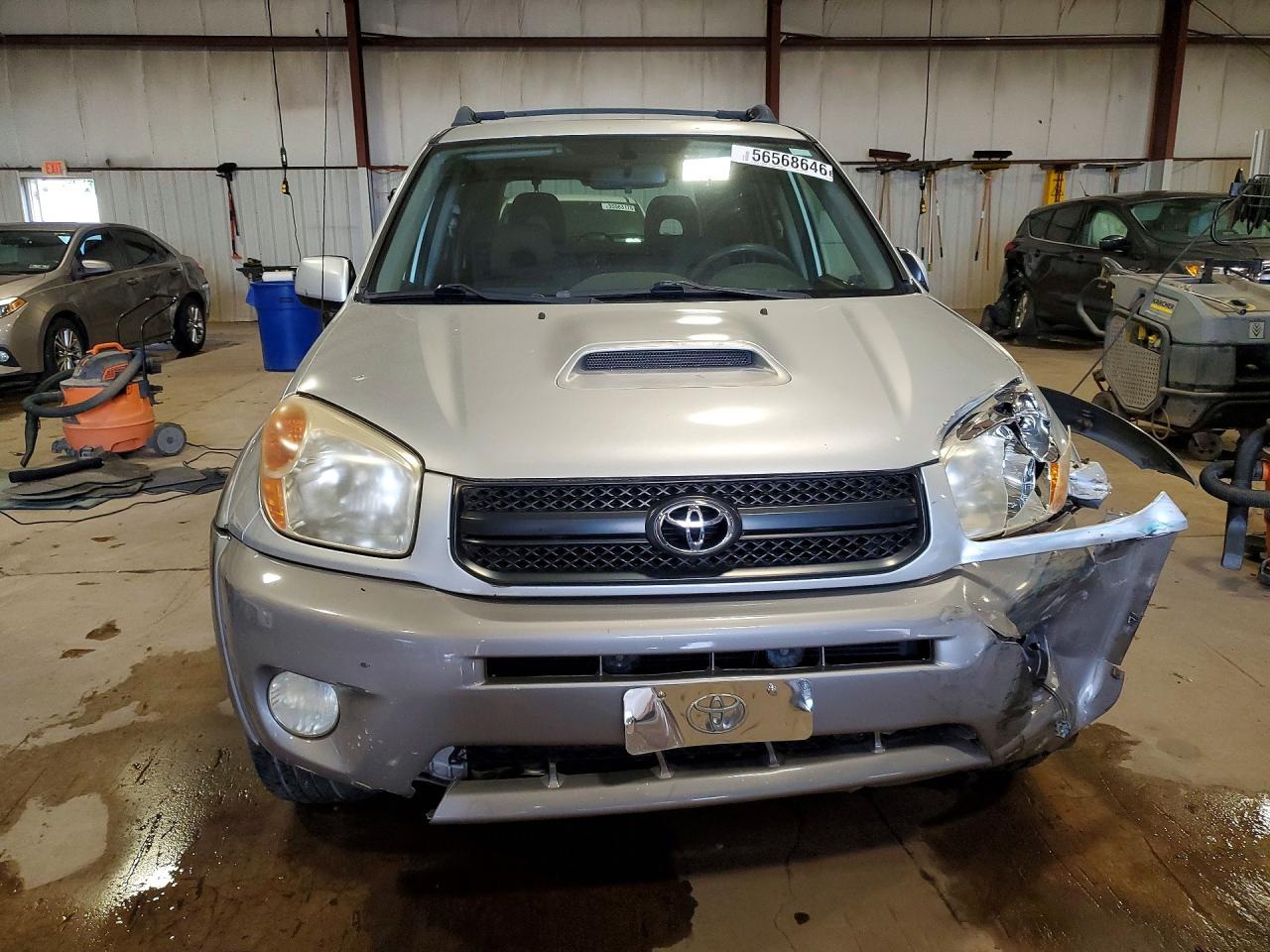 2004 Toyota Rav4 Base Silver vin: JTEHD20VX46005607