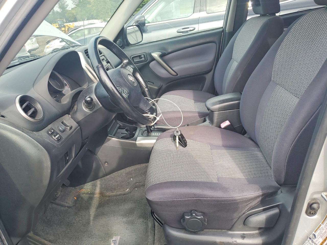 2005 Toyota Rav4 Base Серебряный vin: JTEHD20VX50051765