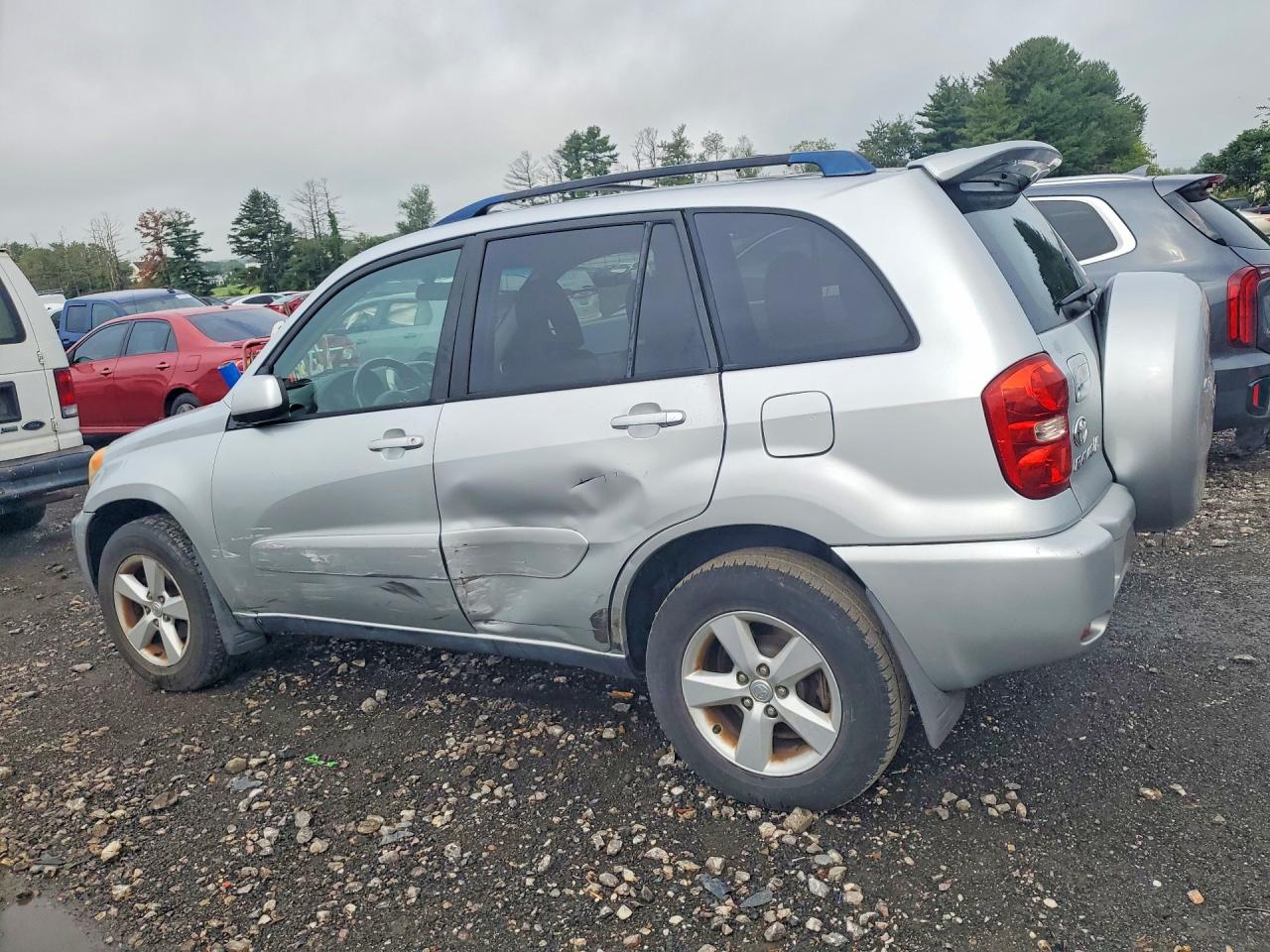 2005 Toyota Rav4 Base Серебряный vin: JTEHD20VX50051765
