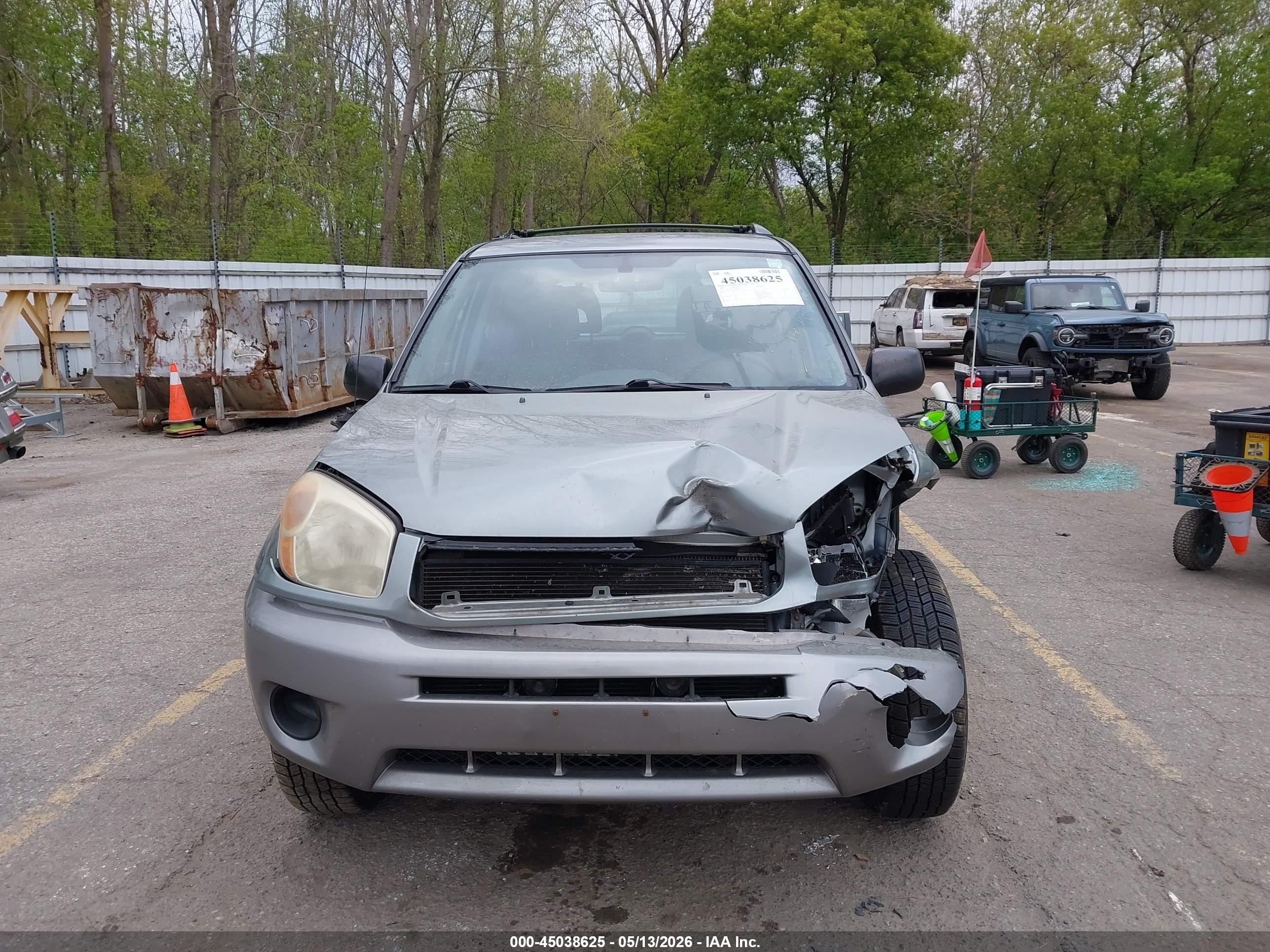 2005 Toyota Rav4   Gray vin: JTEHD20VX50066511