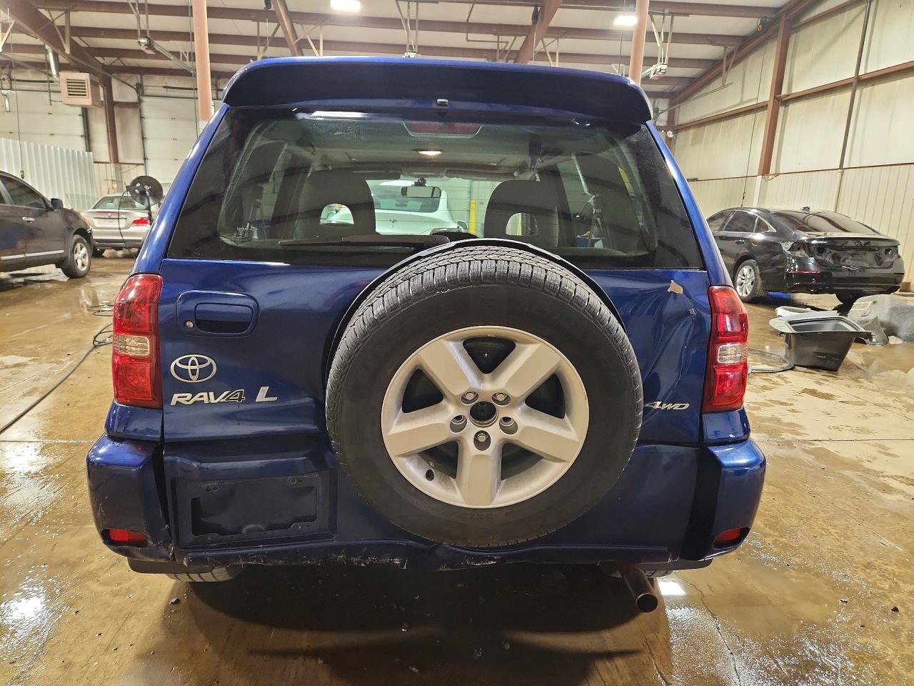 2005 Toyota Rav4 Base Blue vin: JTEHD20VX56033666