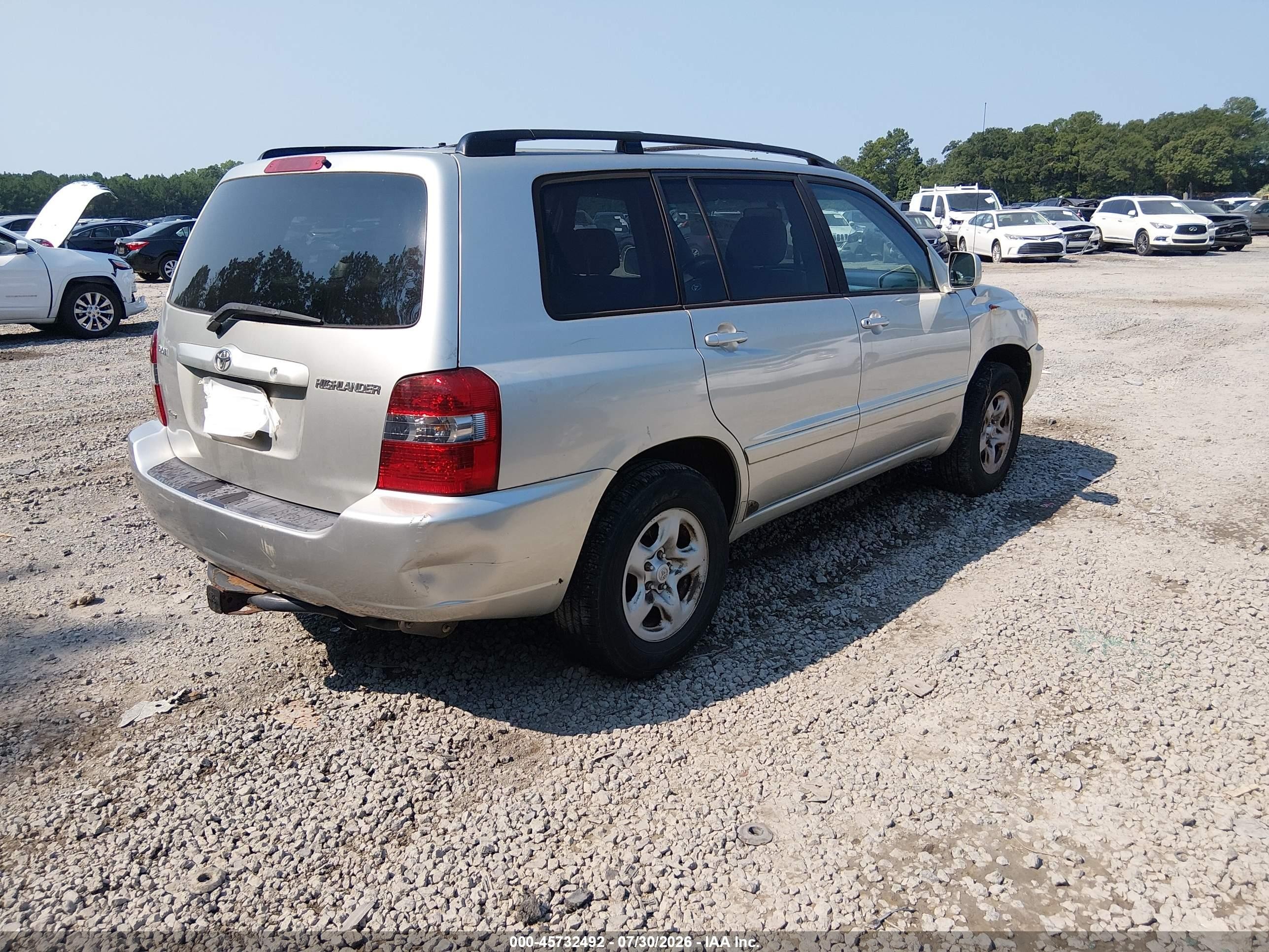 2005 Toyota Highlander   Silver vin: JTEHD21A050038437