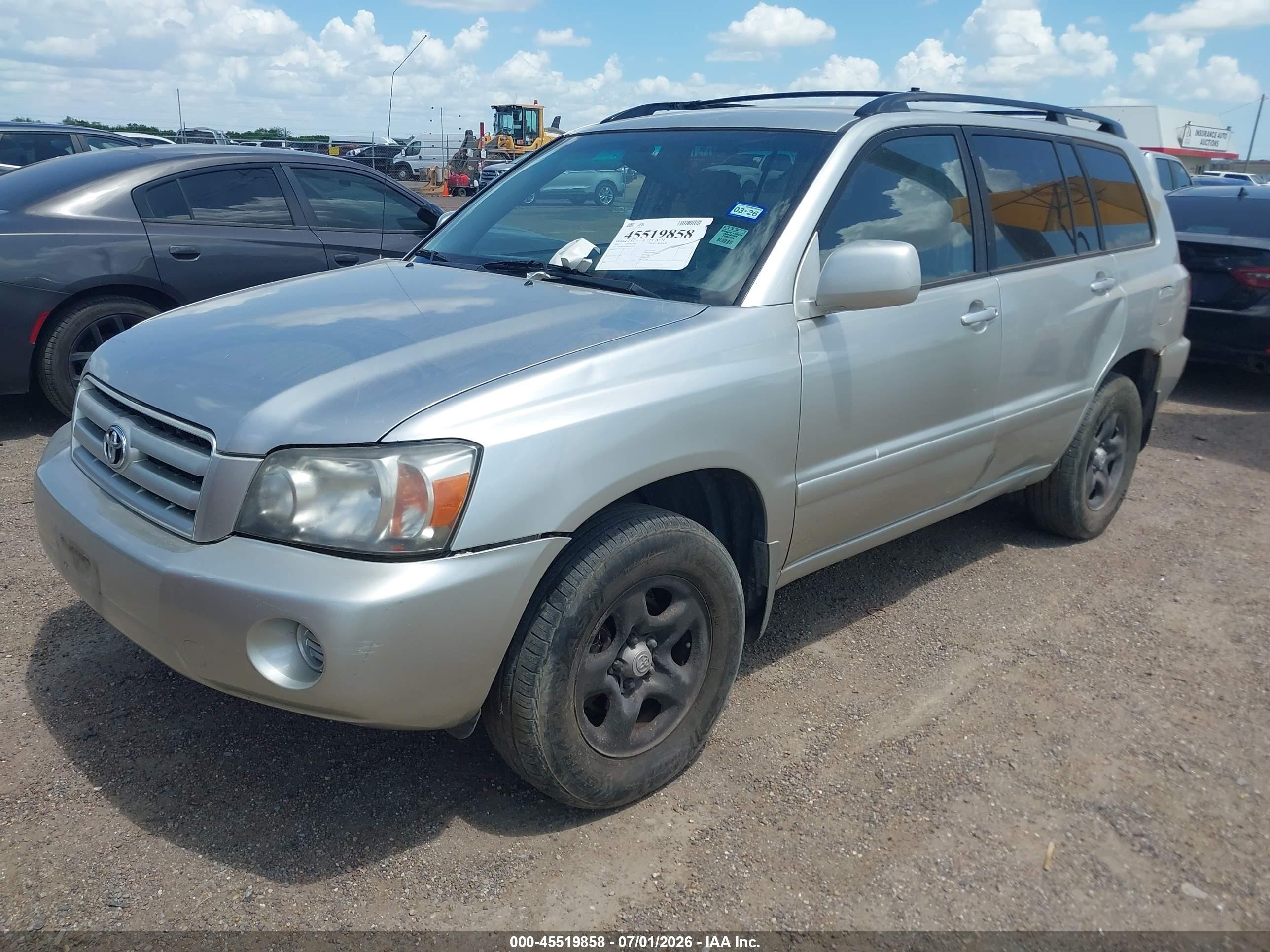 2005 Toyota Highlander   Silver vin: JTEHD21A450033368