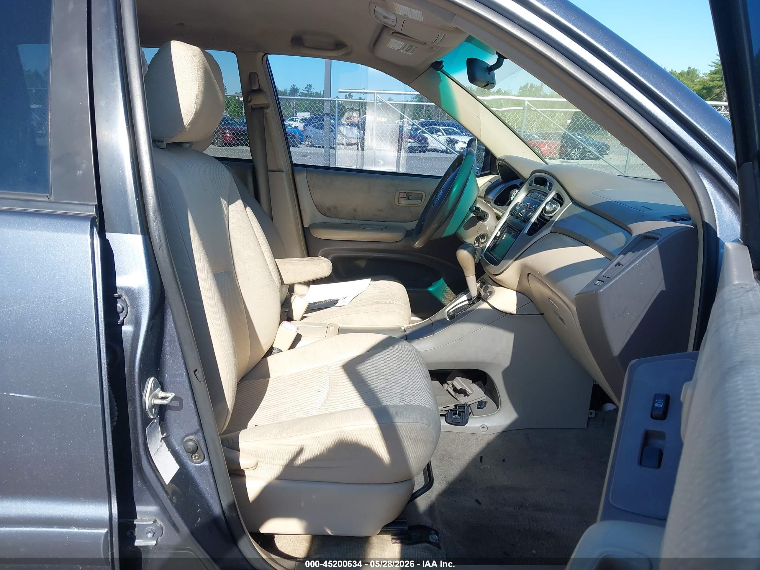 2006 Toyota Highlander   Blue vin: JTEHD21A760042454