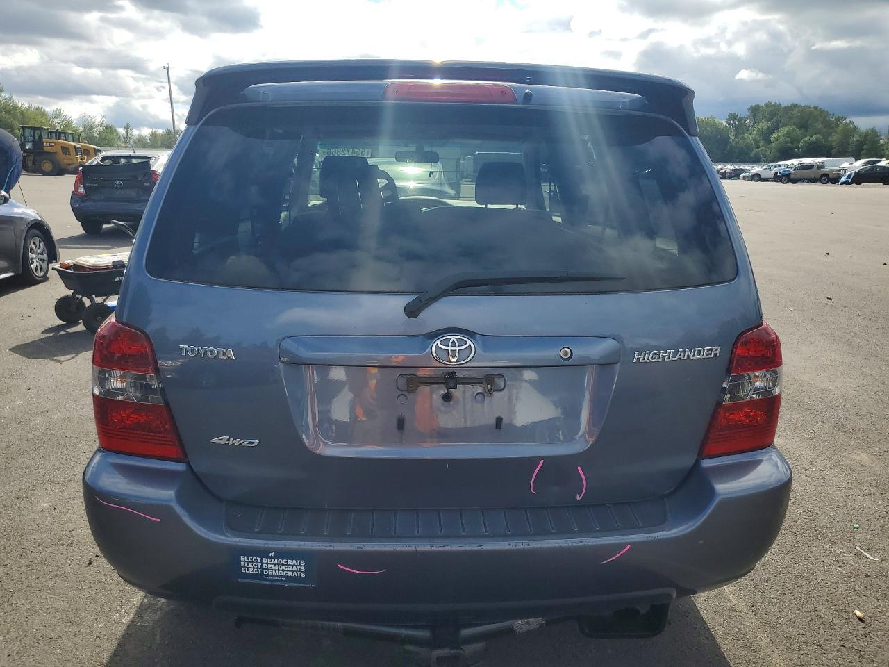 2007 Toyota Highlander Base Blue vin: JTEHD21A970047768