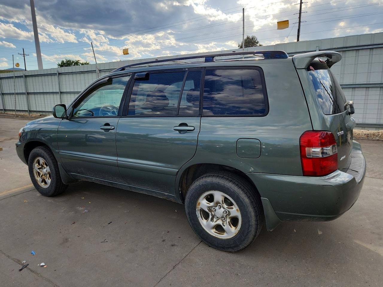 2007 Toyota Highlander Base Green vin: JTEHD21AX70046581