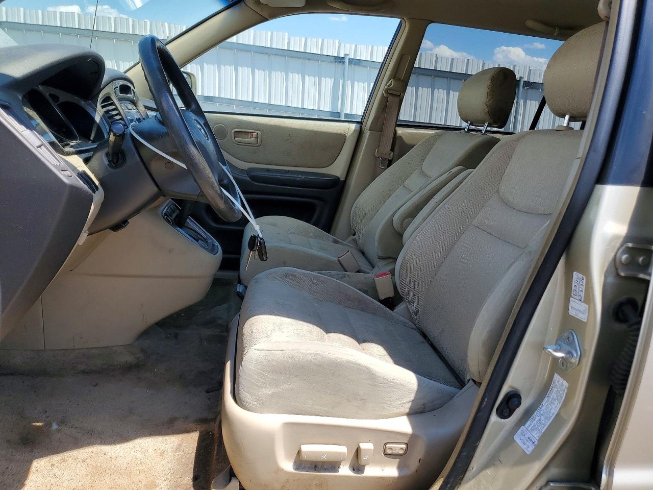 2001 Toyota Highlander Base Золотой vin: JTEHF21A410020916