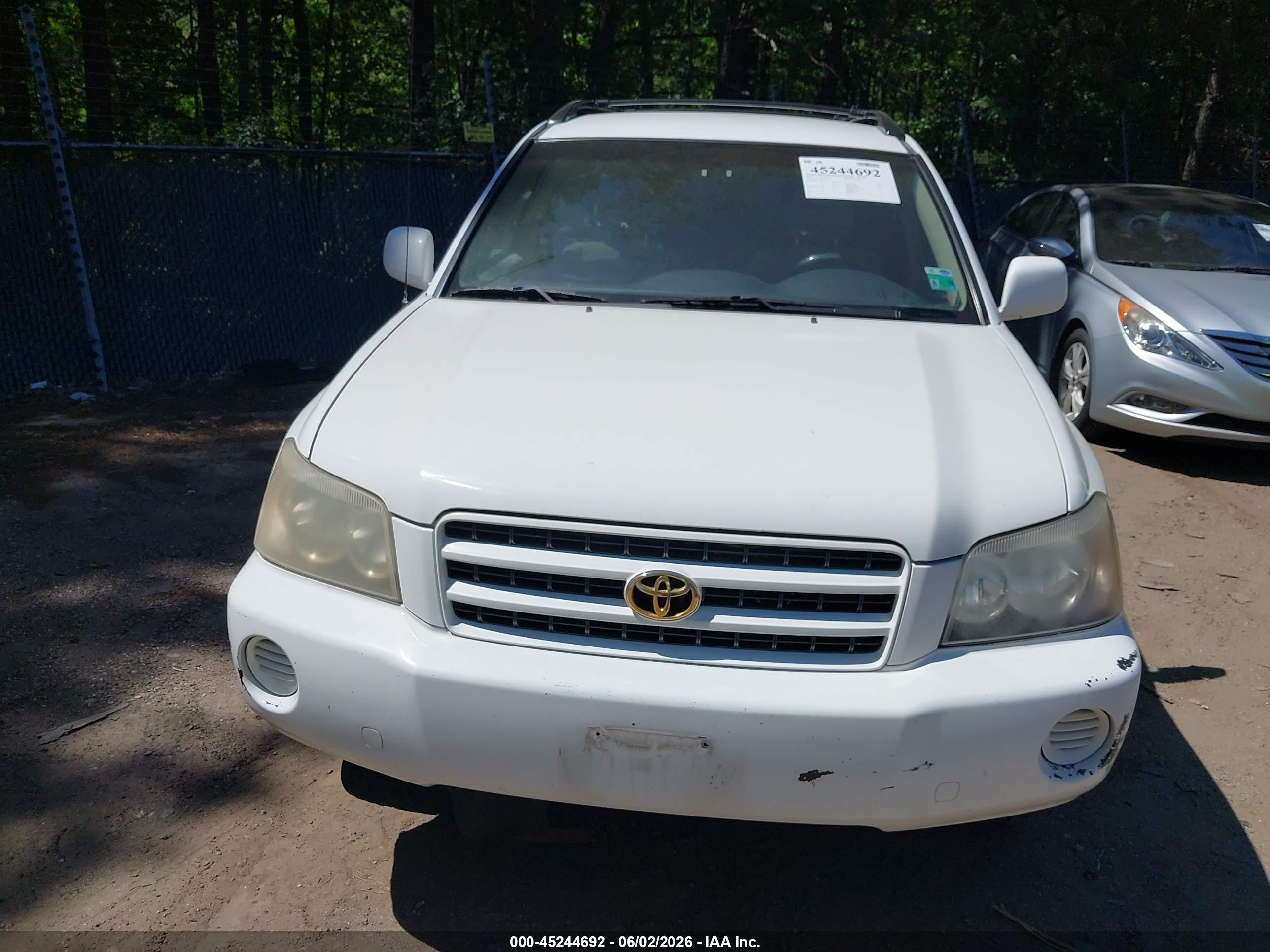 2002 Toyota Highlander V6 White vin: JTEHF21A420047535