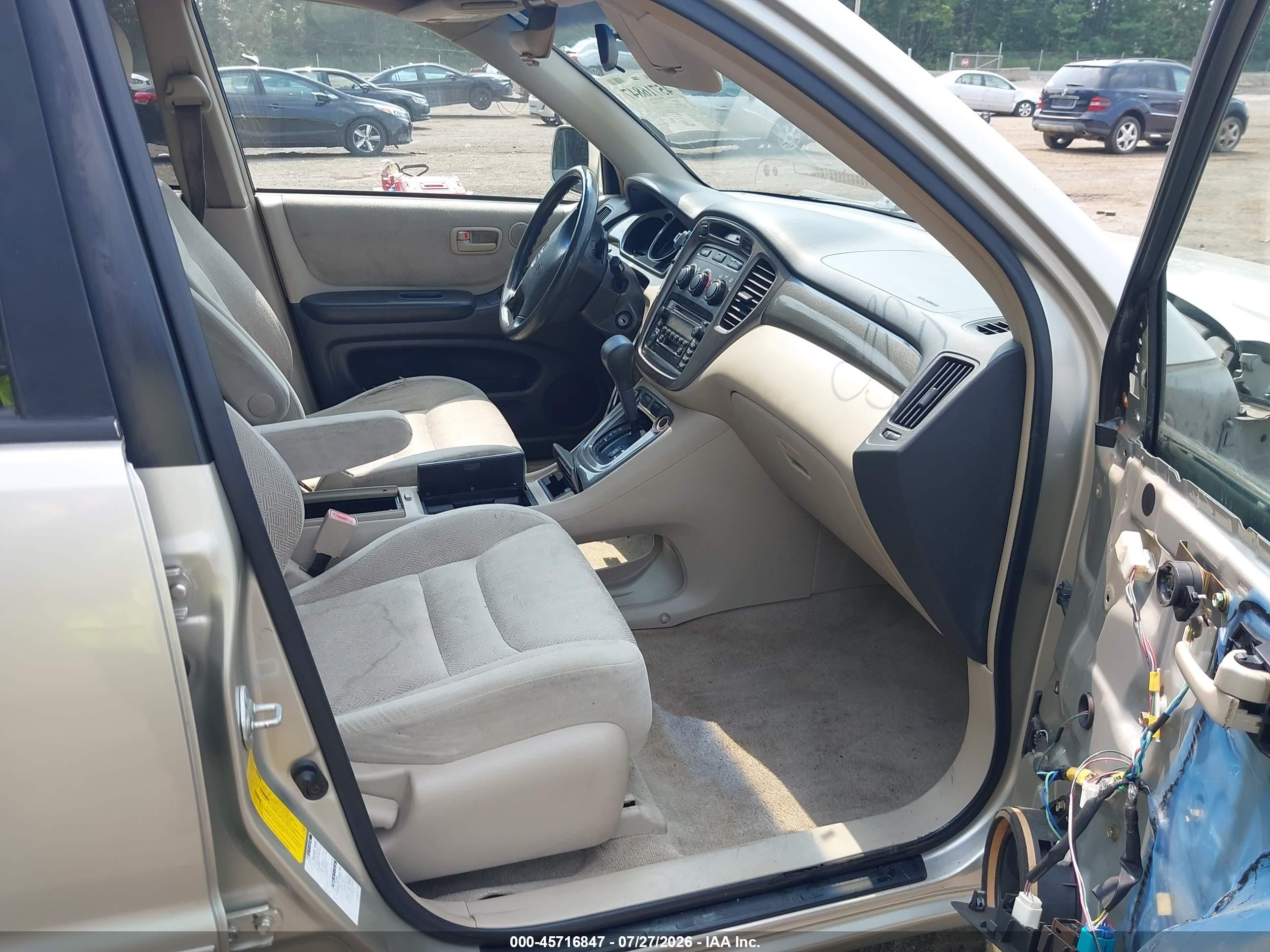 2002 Toyota Highlander V6 Beige vin: JTEHF21A720051398