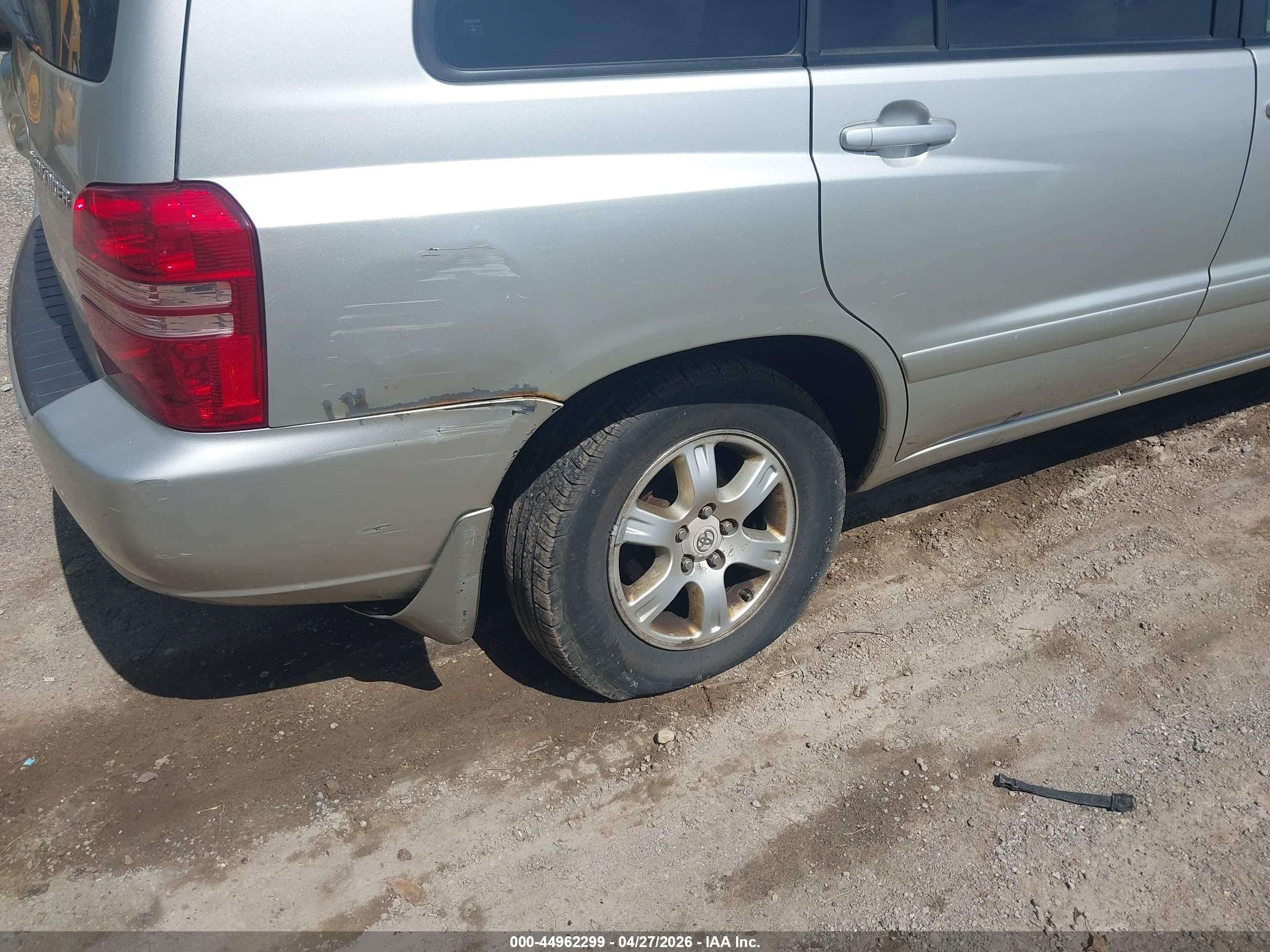 2003 Toyota Highlander V6 Silver vin: JTEHF21A730146268