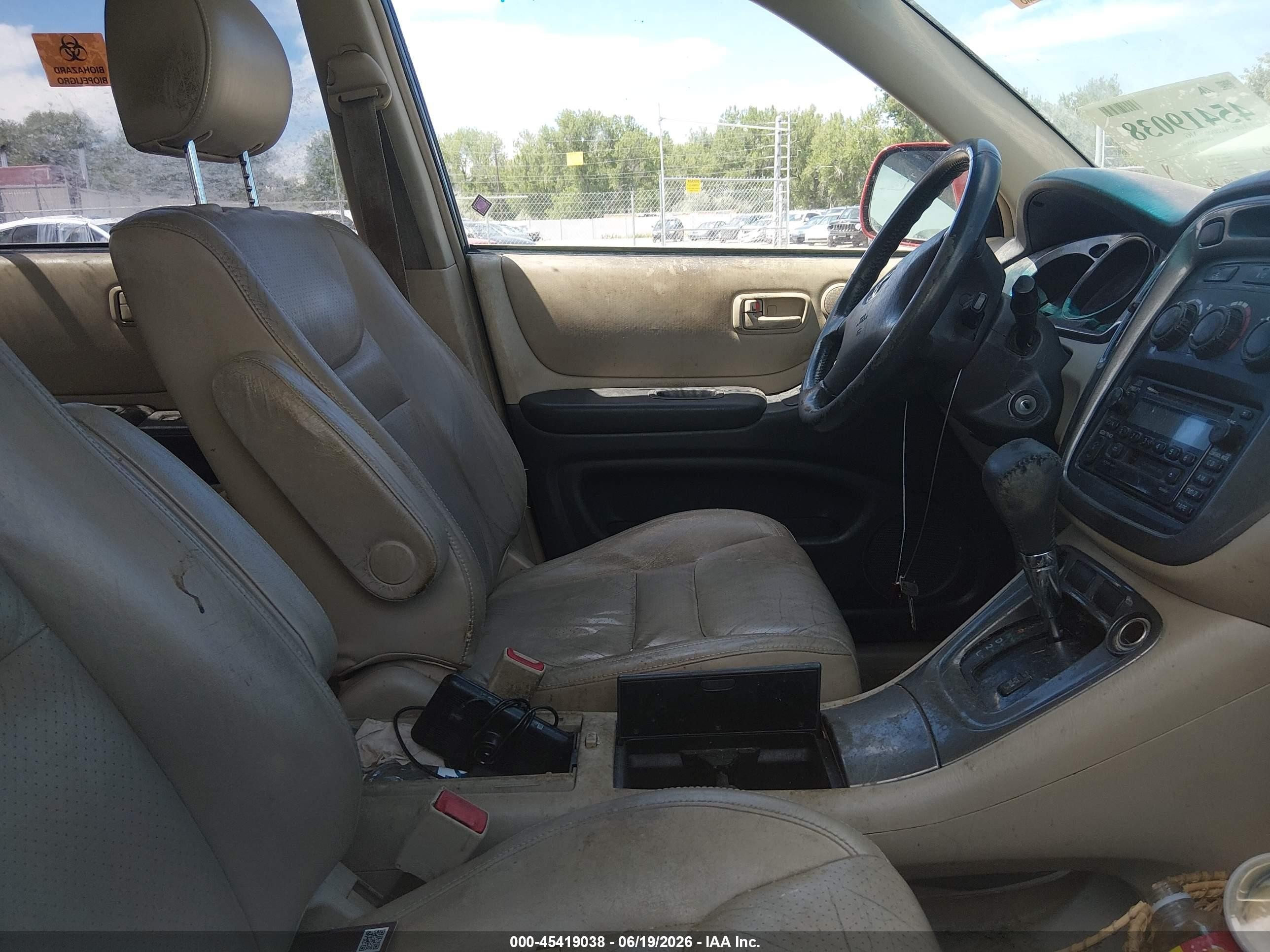 2002 Toyota Highlander   Red vin: JTEHF21A920042380