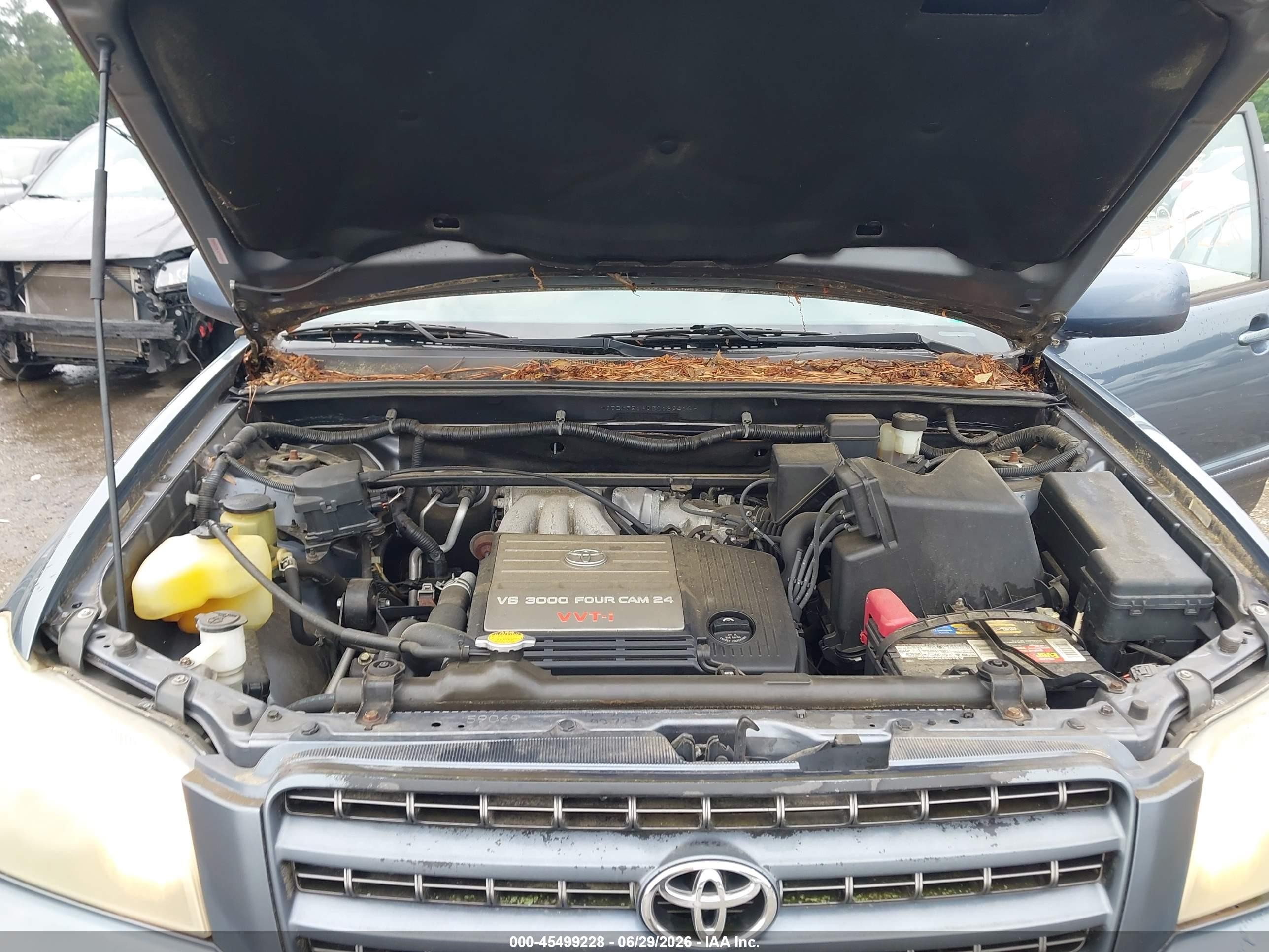 2003 Toyota Highlander Limited V6 Blue vin: JTEHF21A930129410