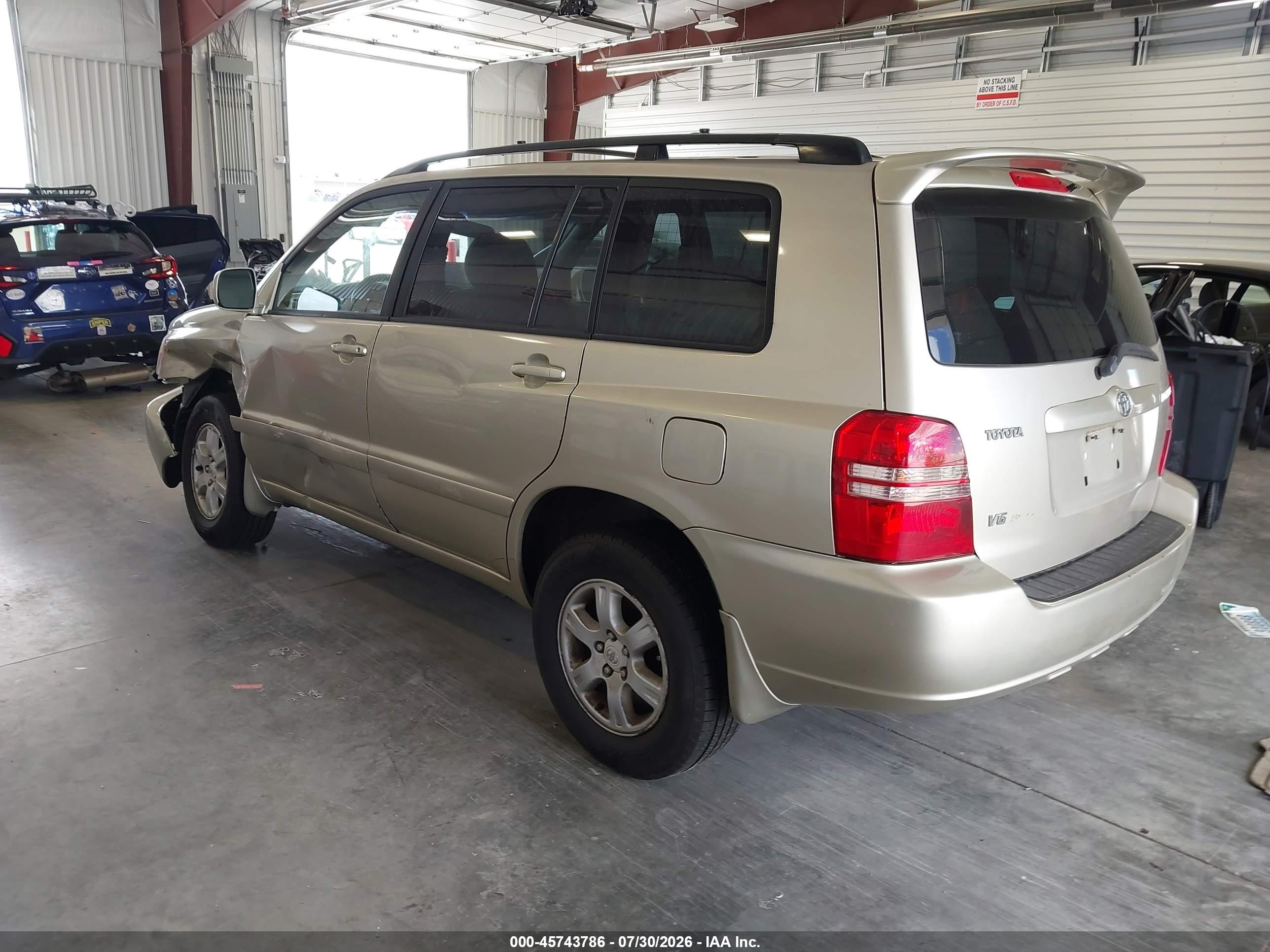2001 Toyota Highlander V6 Champagne vin: JTEHF21AX10016837