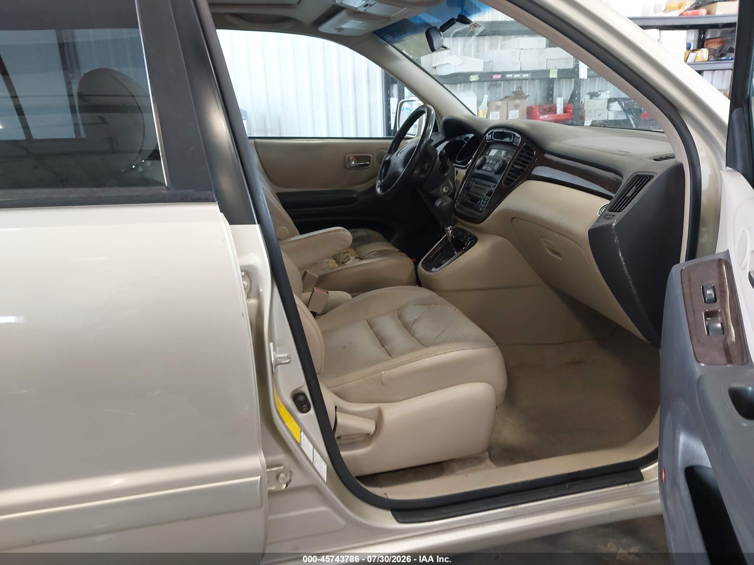 2001 Toyota Highlander V6 Champagne vin: JTEHF21AX10016837
