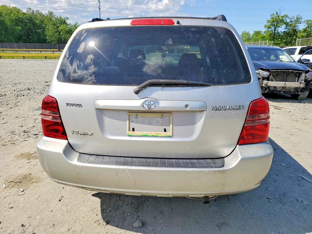 2001 Toyota Highlander Base Silver vin: JTEHF21AX10040121