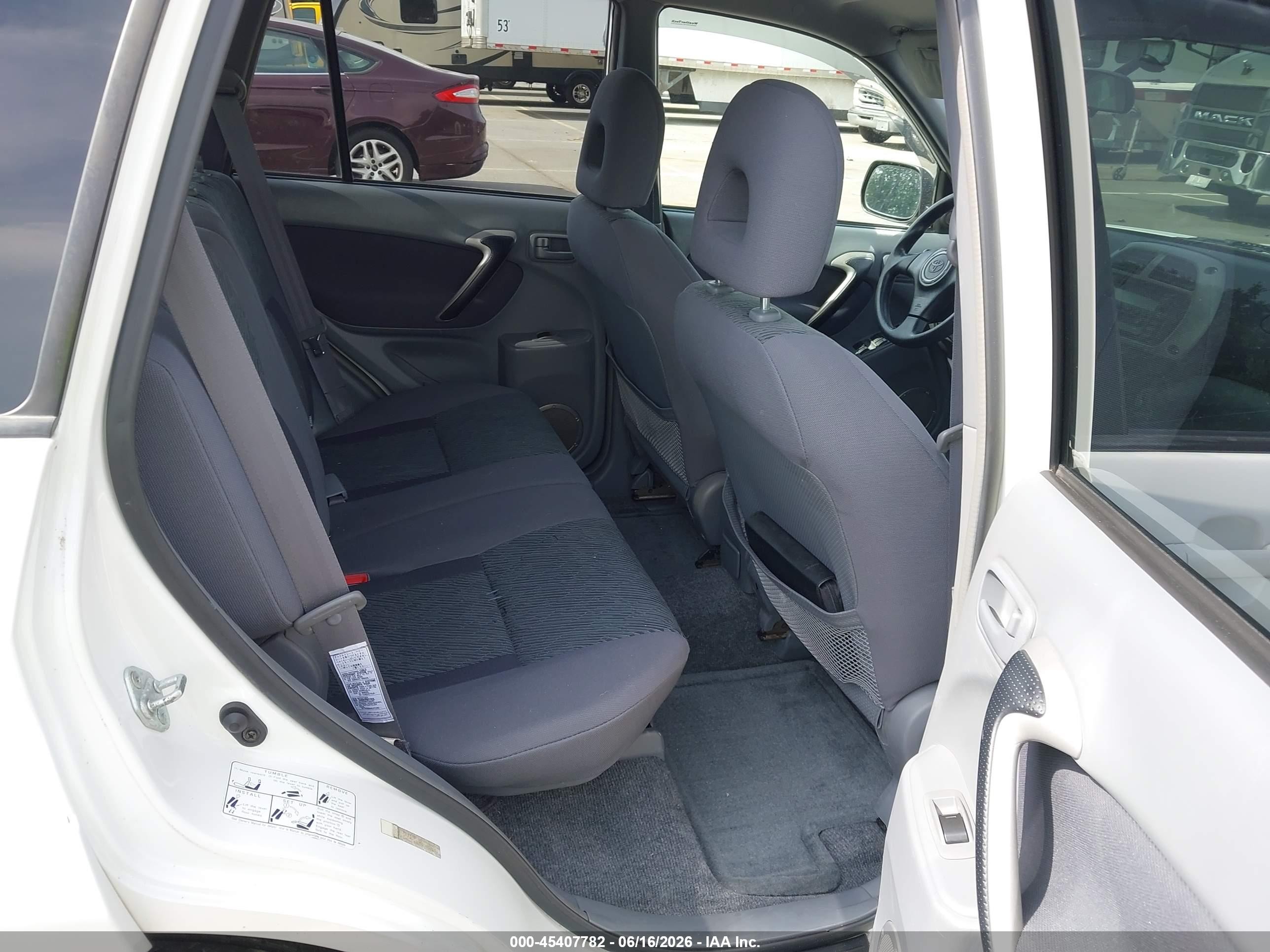 2002 Toyota Rav4   White vin: JTEHH20V020152149