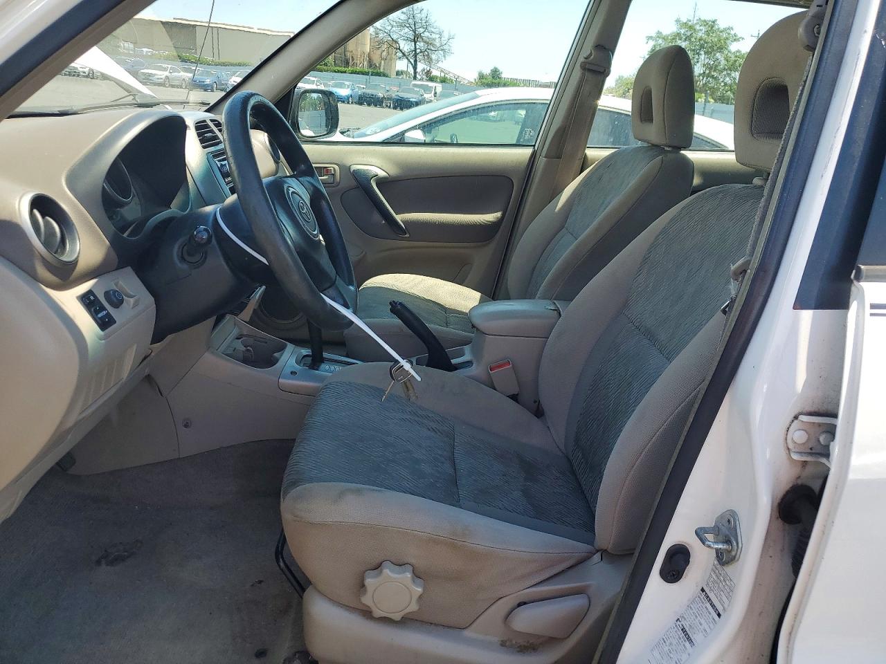 2002 Toyota Rav4 Base White vin: JTEHH20V026061220