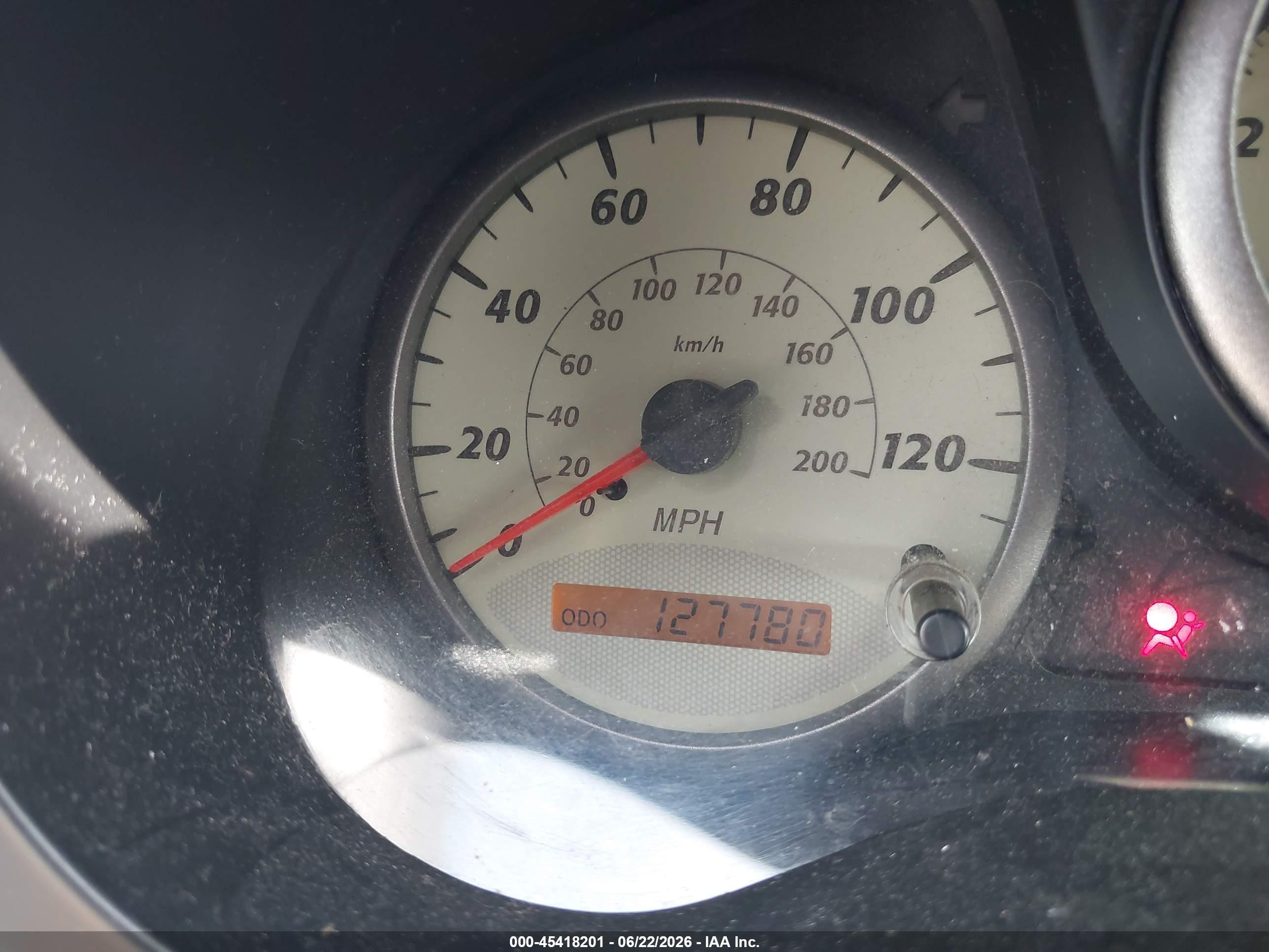 2003 Toyota Rav4   Серебряный vin: JTEHH20V030231399