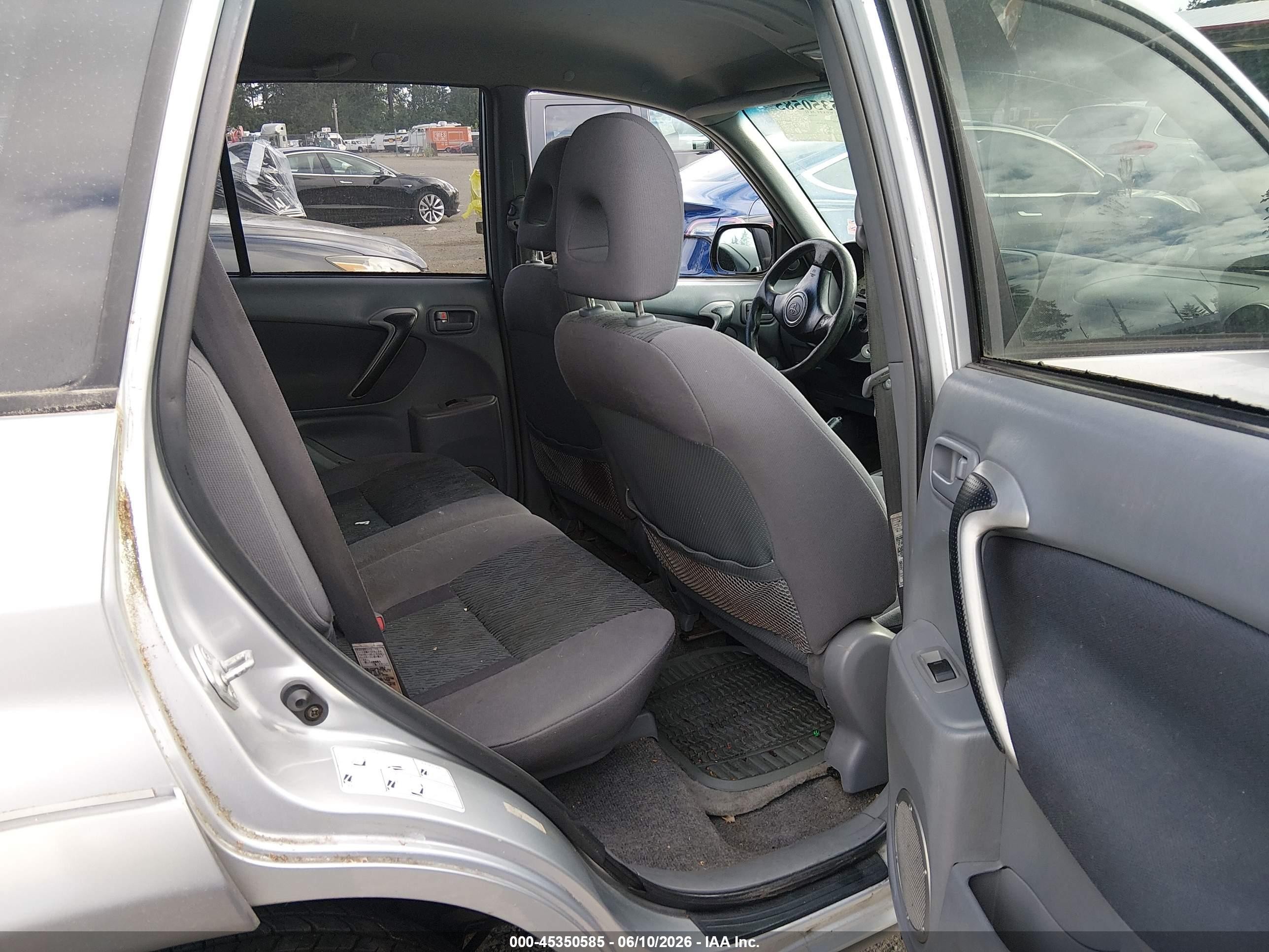 2002 Toyota Rav4   Silver vin: JTEHH20V120179523