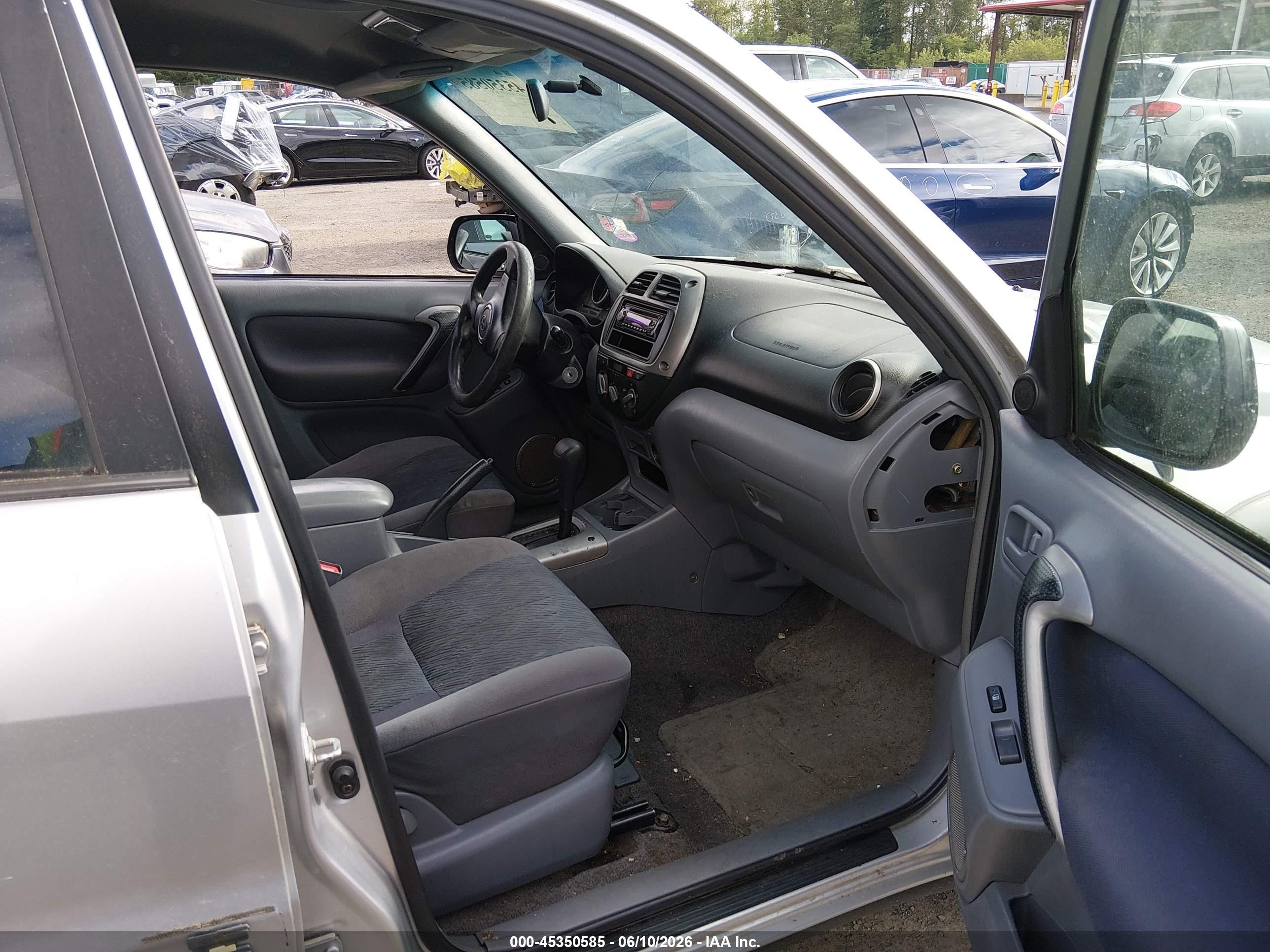 2002 Toyota Rav4   Silver vin: JTEHH20V120179523