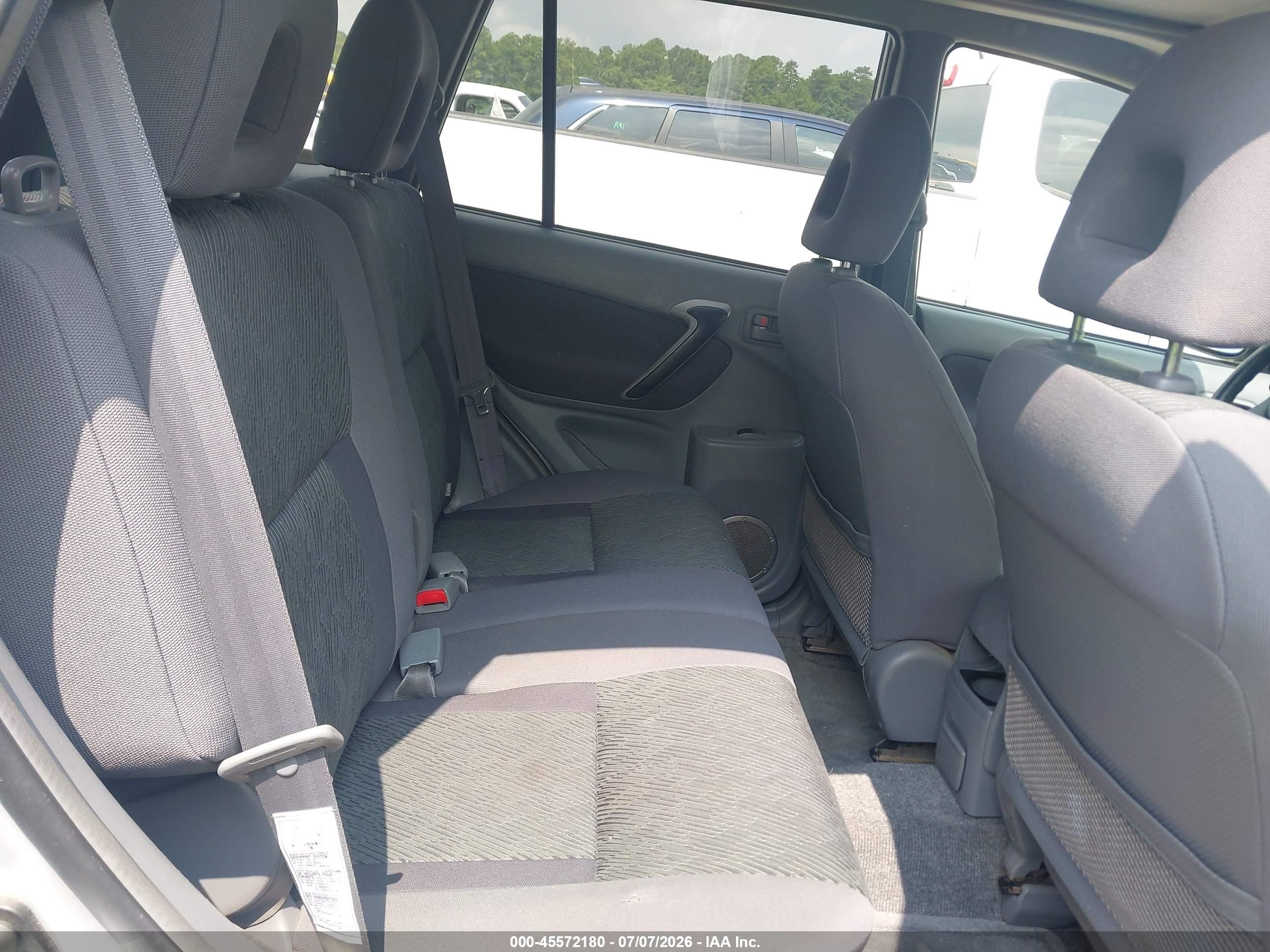 2003 Toyota Rav4   Silver vin: JTEHH20V136076732