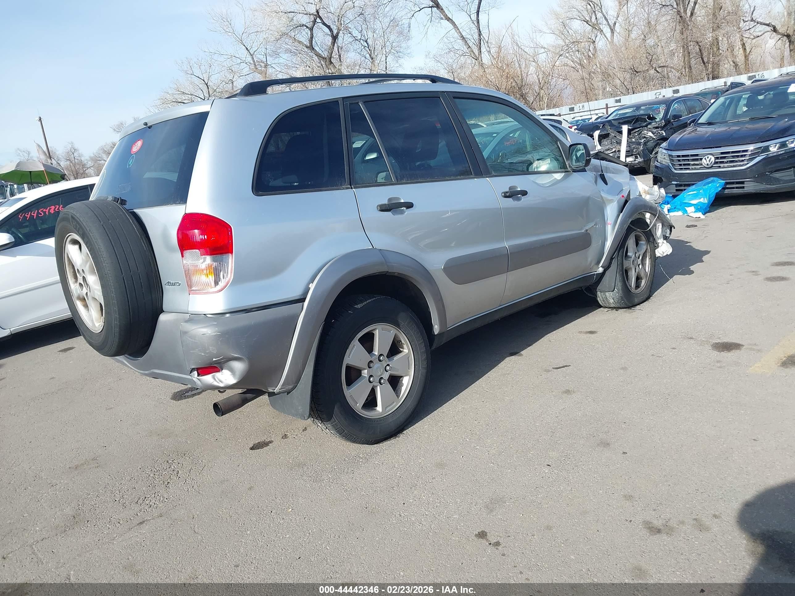 2002 Toyota Rav4   Silver vin: JTEHH20V226064815