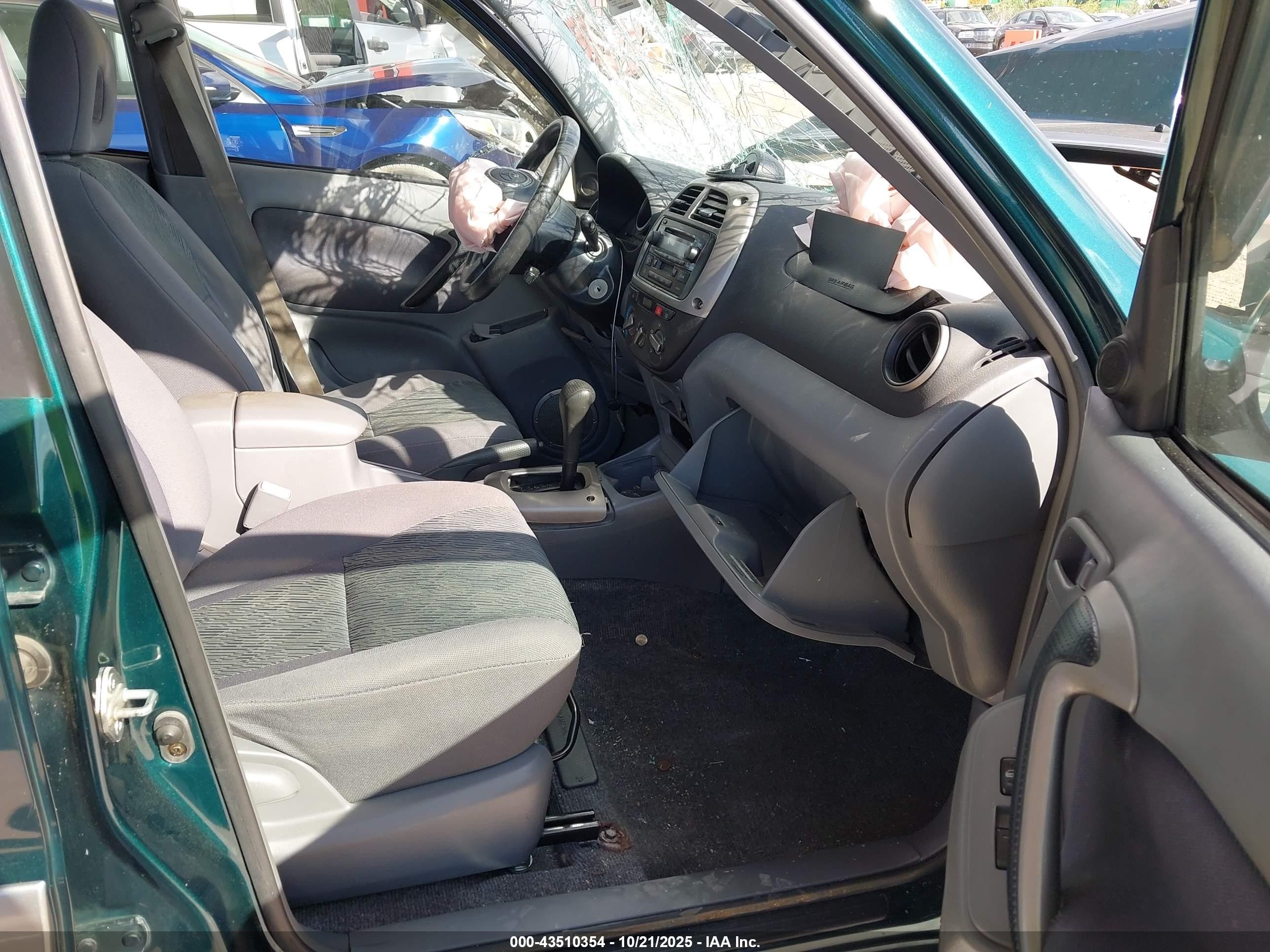 2003 Toyota Rav4   Зеленый vin: JTEHH20V230243232