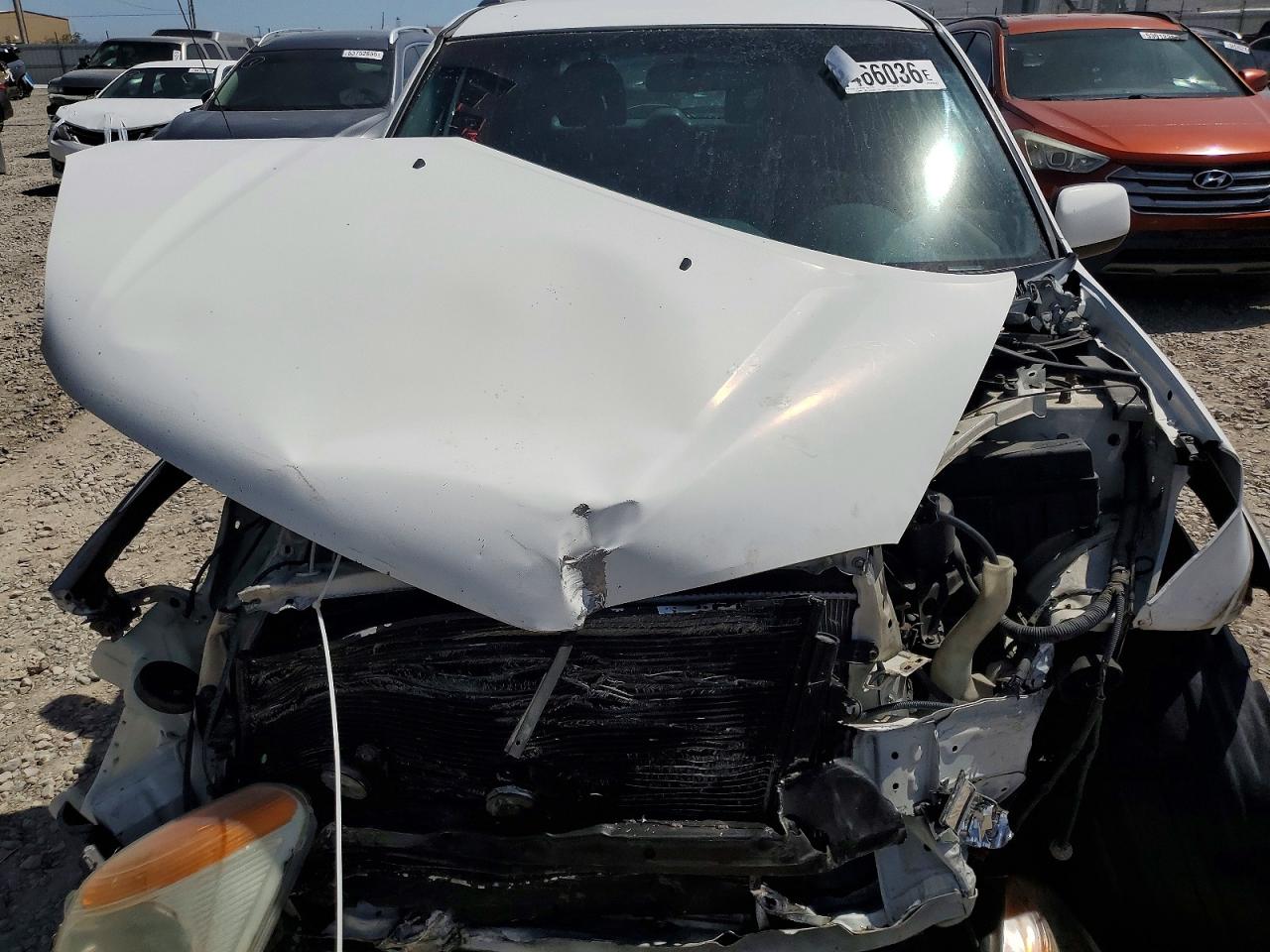 2001 Toyota Rav4 Base White vin: JTEHH20V316010213